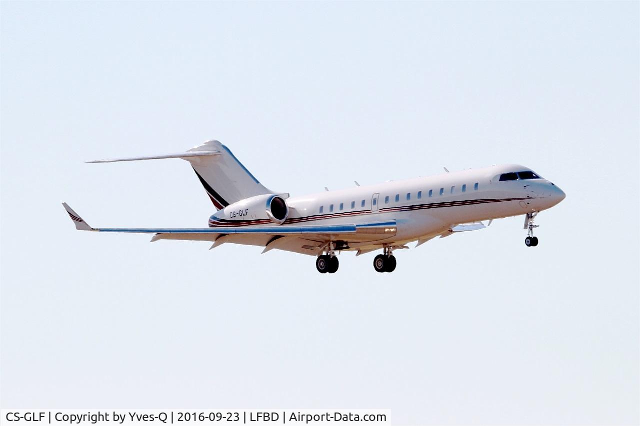CS-GLF, 2015 Bombardier BD-700-1A10 Global 6000 C/N 9670, Bombardier BD-700-1A10 Global 6000, On final rwy 05, Bordeaux Mérignac airport (LFBD-BOD)
