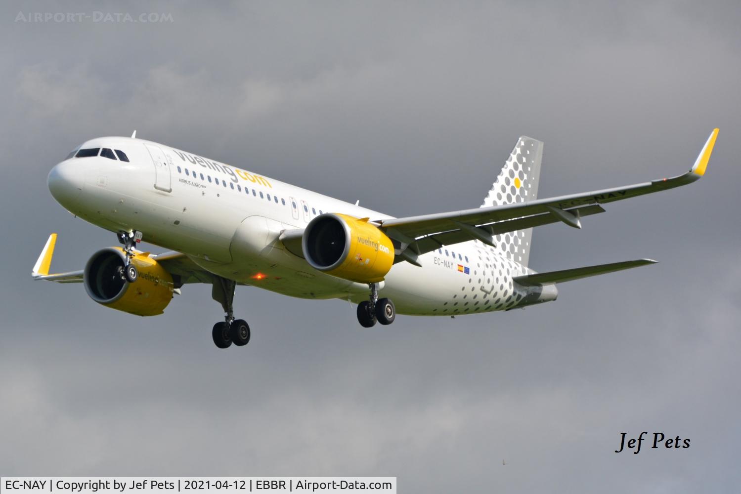 EC-NAY, 2018 Airbus A320-271N C/N 8601, Short final at Brussels Airport.