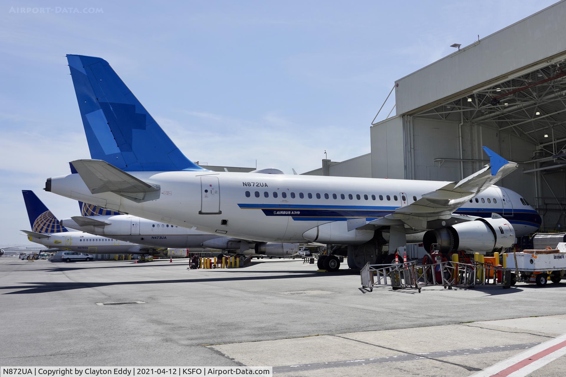 N872UA, 2003 Airbus A319-132 C/N 1986, SFO 2021.
