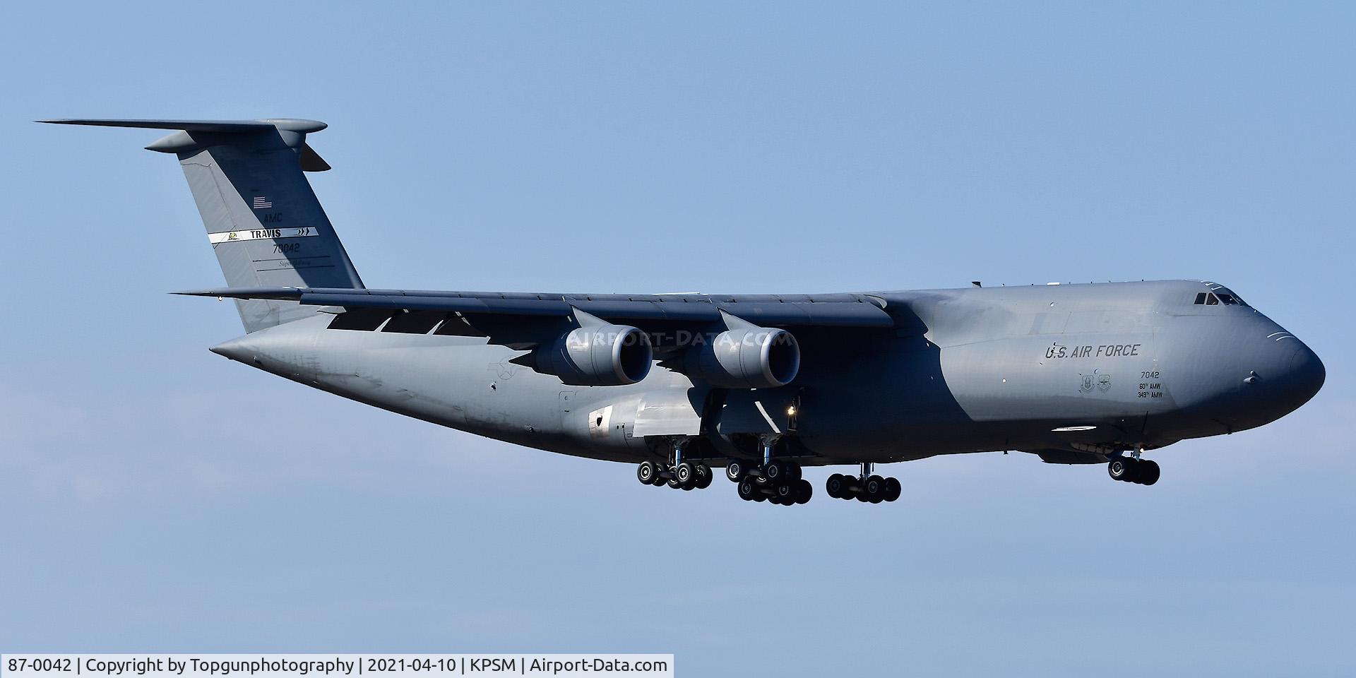 87-0042, 2013 Lockheed C-5M Super Galaxy C/N 500-0128, REACH699 coming in from over seas