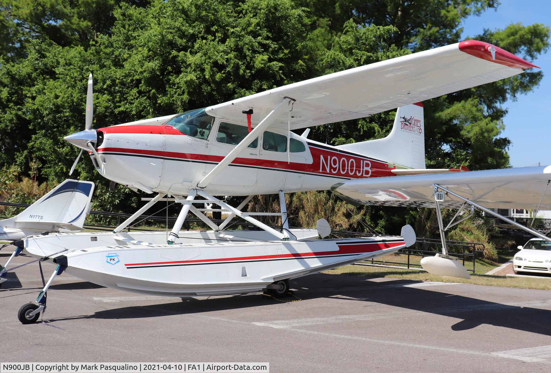 N900JB, 1980 Cessna A185F Skywagon 185 C/N 18504188, Cessna A185F
