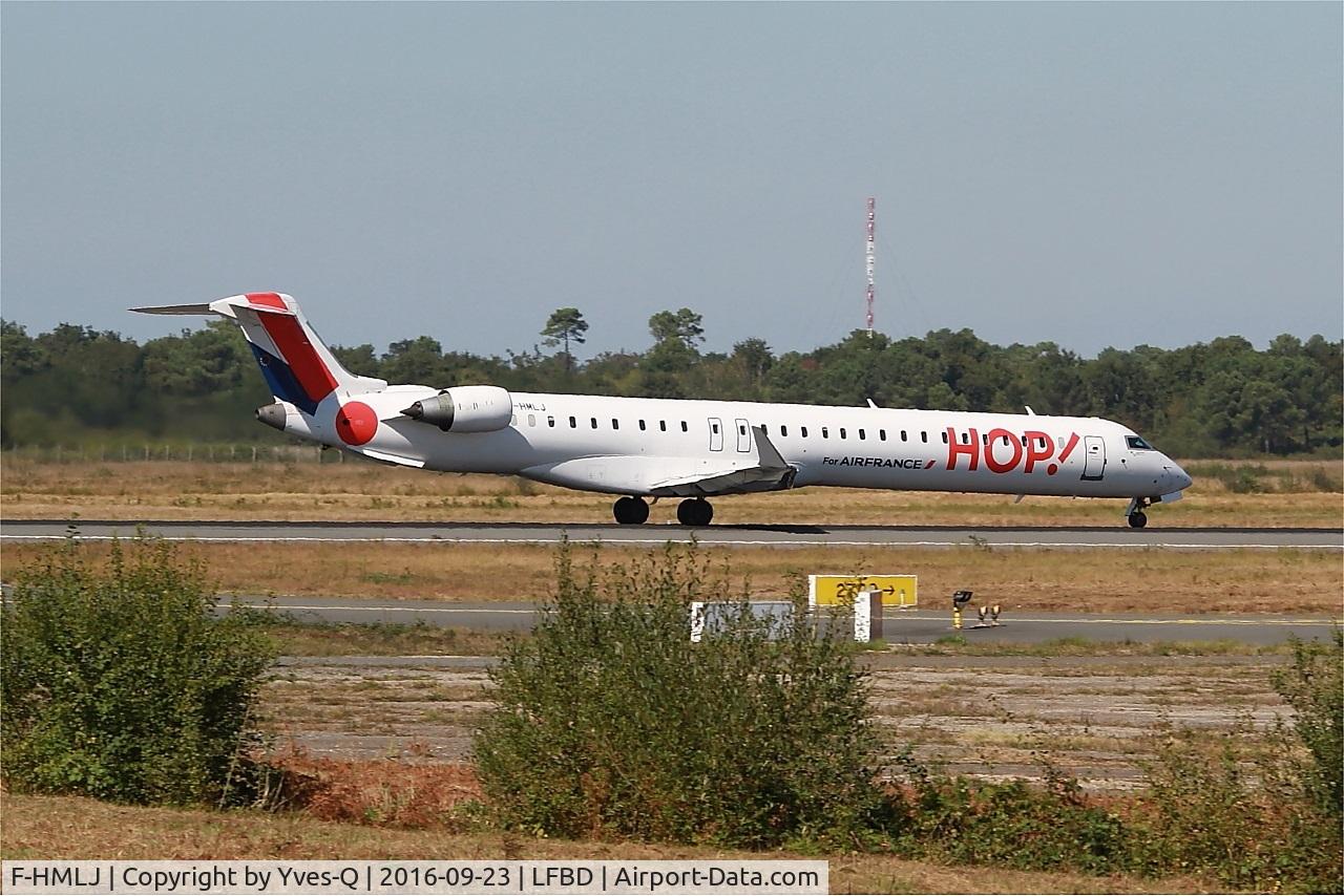 F-HMLJ, 2011 Bombardier CRJ-1000EL NG (CL-600-2E25) C/N 19015, Bombardier CRJ-1000EL NG, Take off run rwy 05, Bordeaux Mérignac airport (LFBD-BOD)