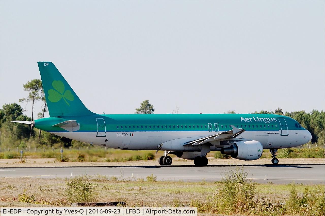 EI-EDP, 2009 Airbus A320-216 C/N 3781, Airbus A320-216, Lining up rwy 05, Bordeaux Mérignac airport (LFBD-BOD)
