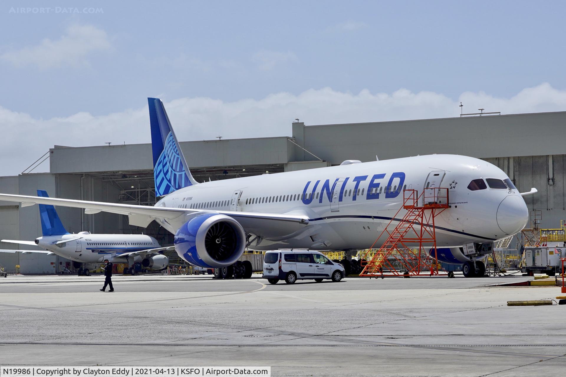 N19986, 2020 Boeing 787-9 Dreamliner Dreamliner C/N 66145, SFO 2021.