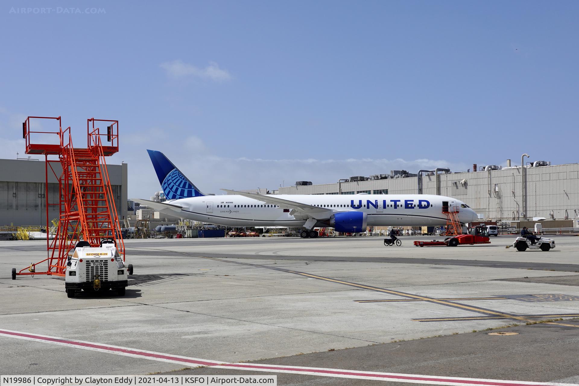 N19986, 2020 Boeing 787-9 Dreamliner Dreamliner C/N 66145, SFO 2021.