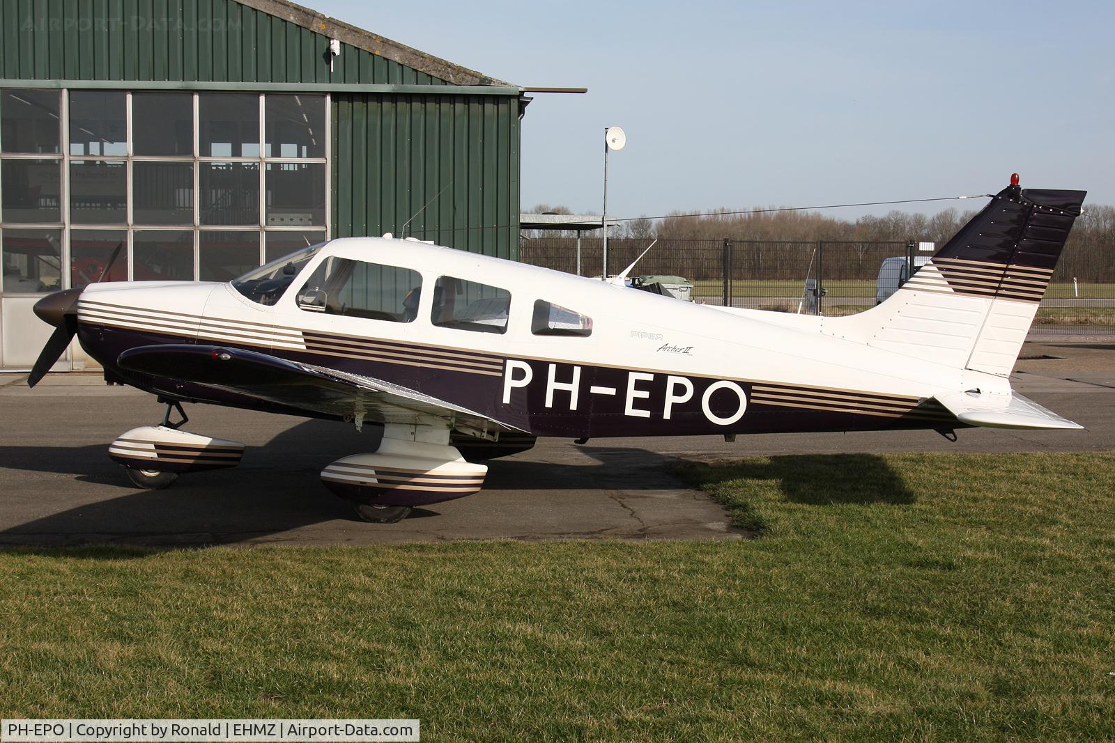PH-EPO, Piper PA-28-181 Archer II C/N 28-7990557, at ehmz