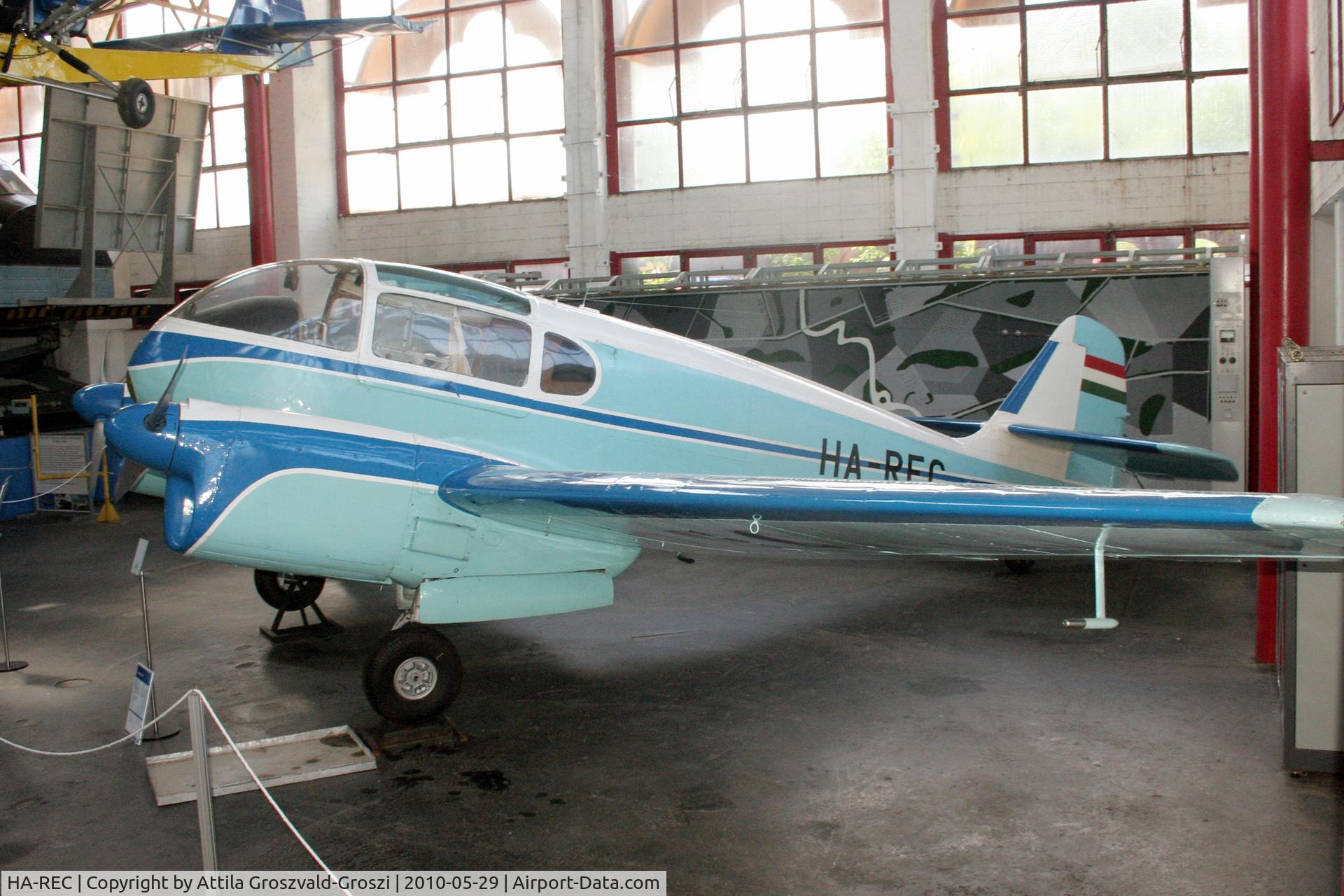 HA-REC, 1958 Let Aero Ae-45S Super C/N 05-011, Budapest is a traffic museum, a Petöfi hall. Hungary