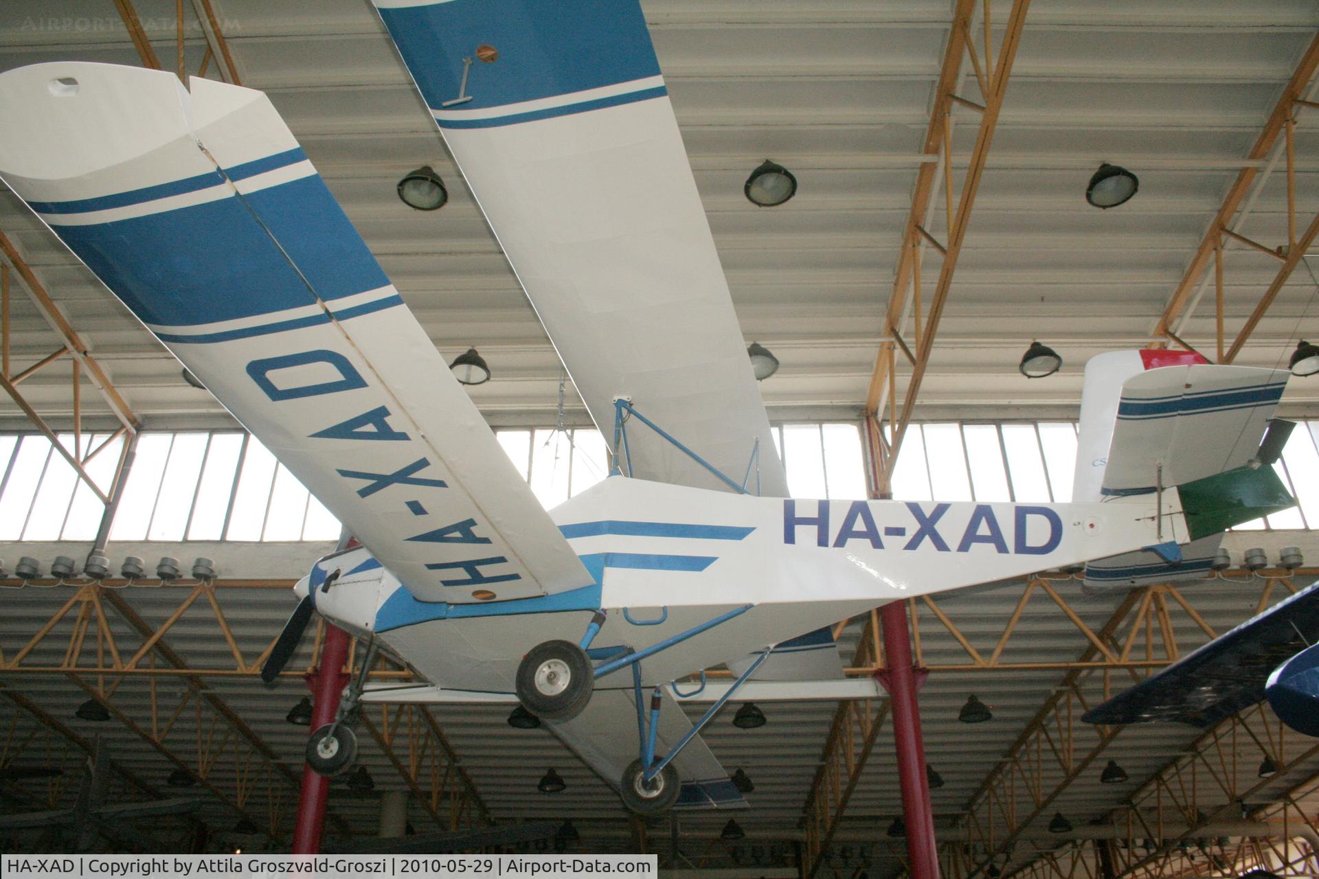 HA-XAD, 1986 Ganzavia KPS-03 A-01 C/N 01/1986, Budapest is a traffic museum, a Petöfi hall. Hungary