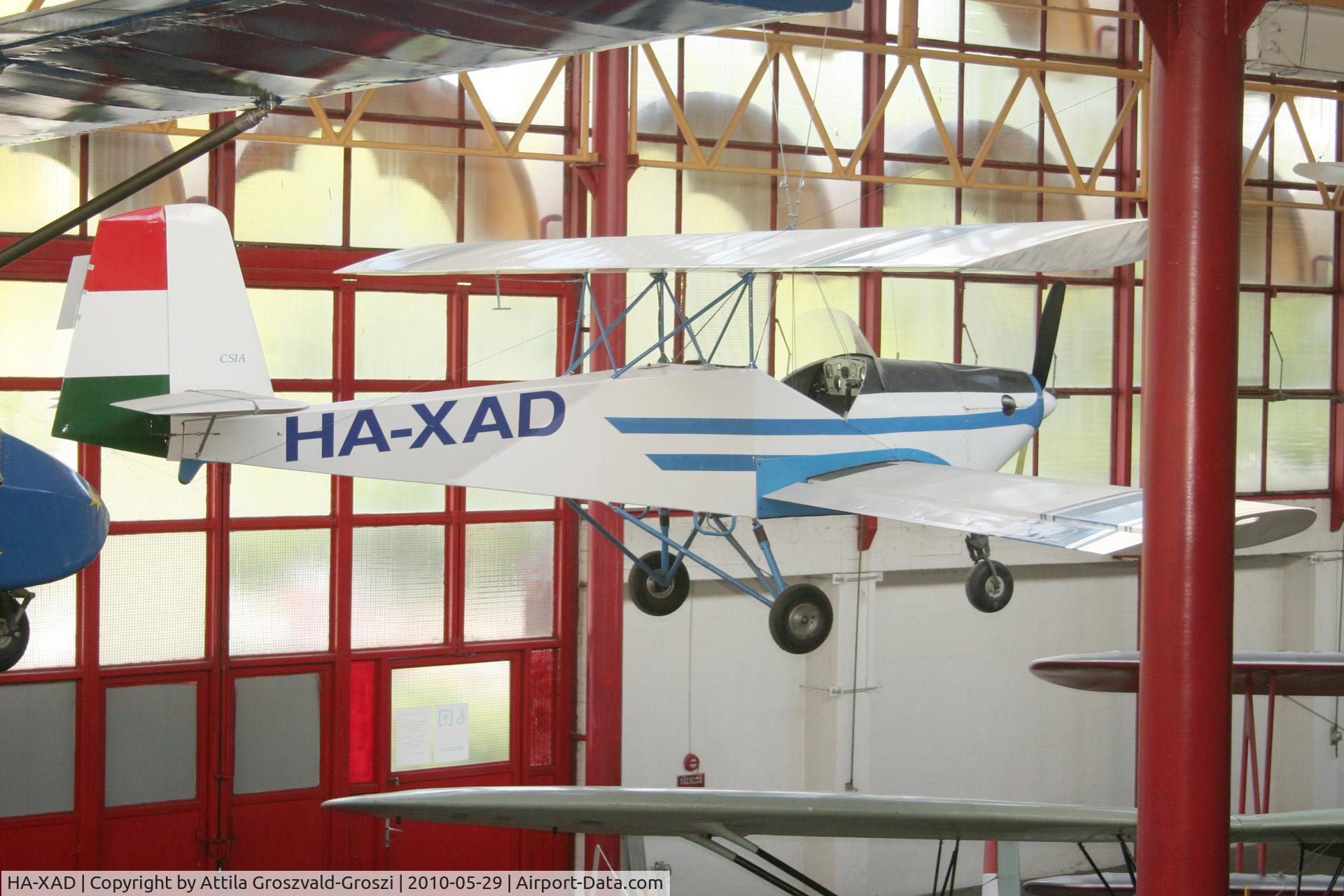 HA-XAD, 1986 Ganzavia KPS-03 A-01 C/N 01/1986, Budapest is a traffic museum, a Petöfi hall. Hungary