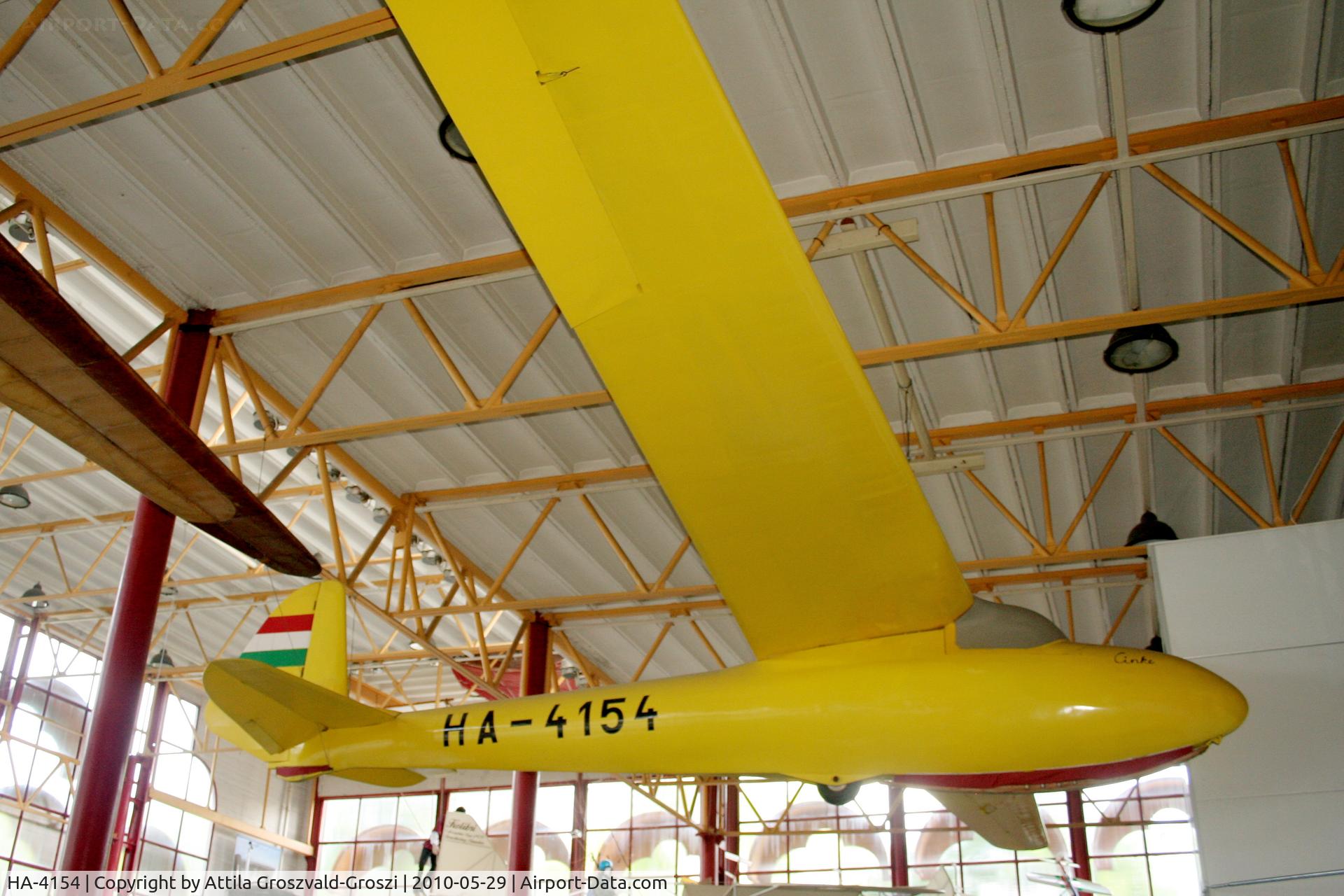 HA-4154, 1953 Spotárutermelö Vállalat C-2 Cinke C/N E-1087, Budapest is a traffic museum, a Petöfi hall. Hungary