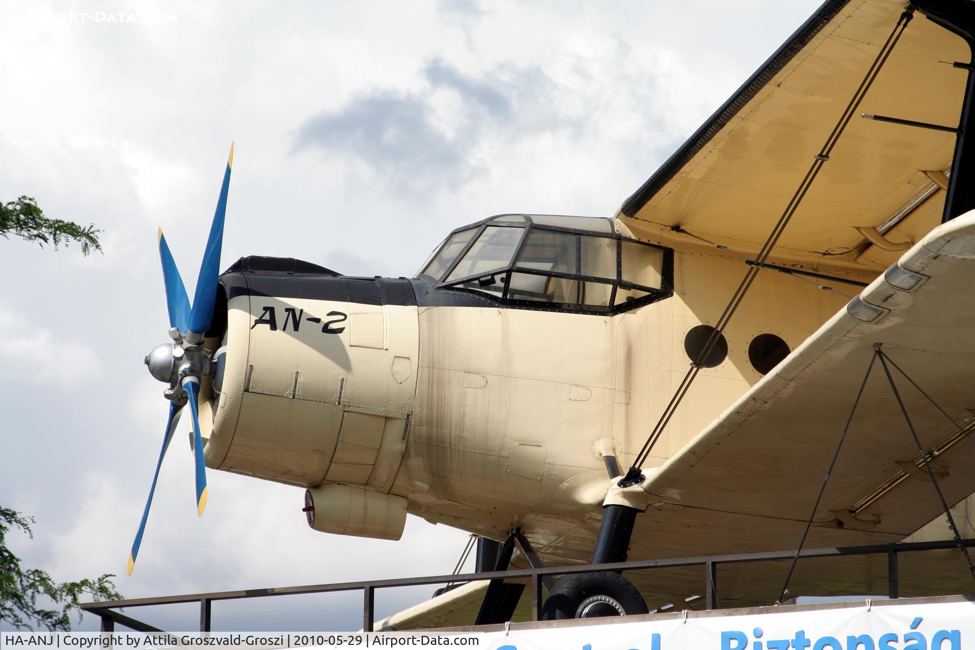 HA-ANJ, 1988 PZL-Mielec An-2T C/N 1G26-18, Budapest is a traffic museum, a Petöfi hall. Hungary