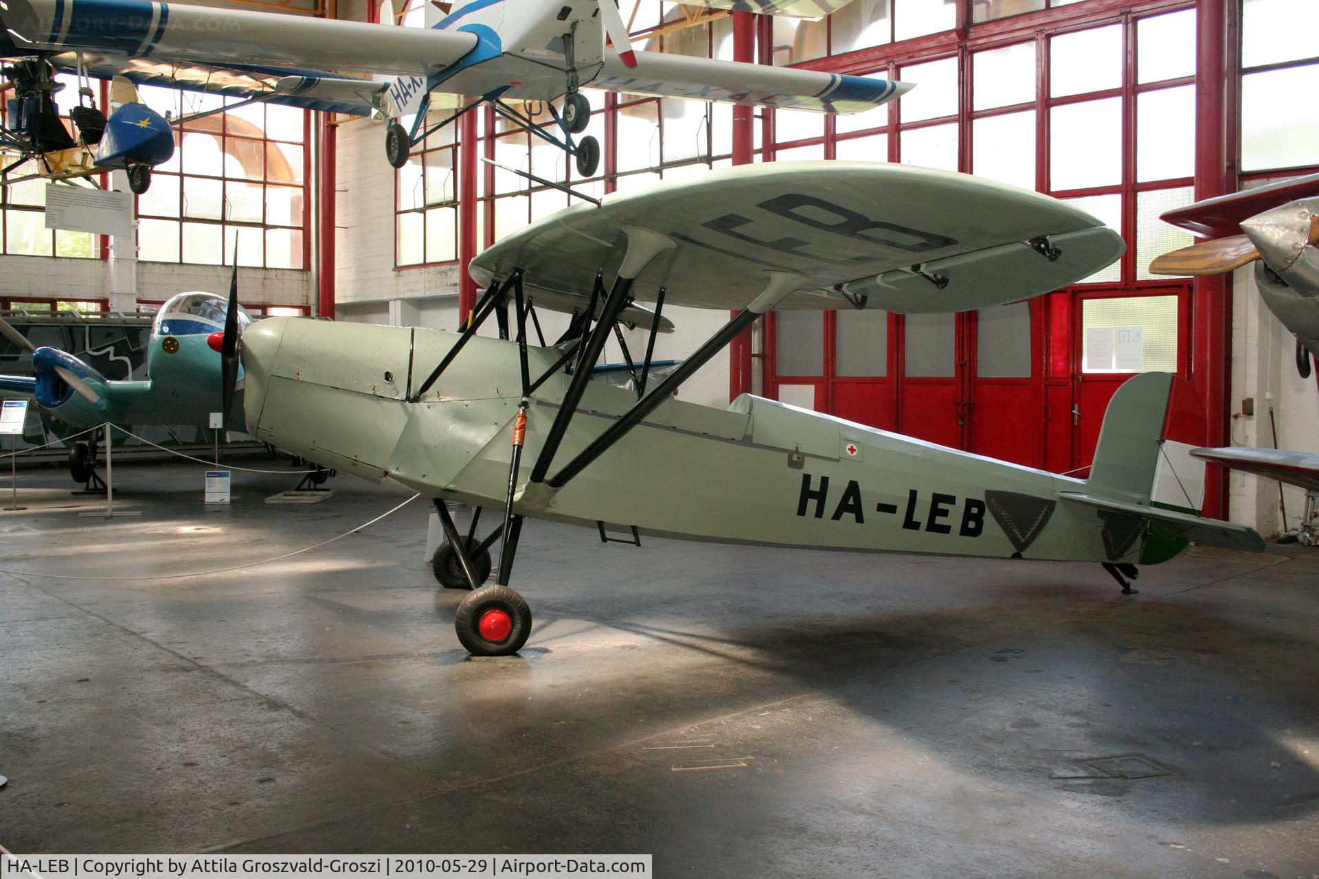 HA-LEB, 1943 Fábián Levente II, Budapest is a traffic museum, a Petöfi hall. Hungary