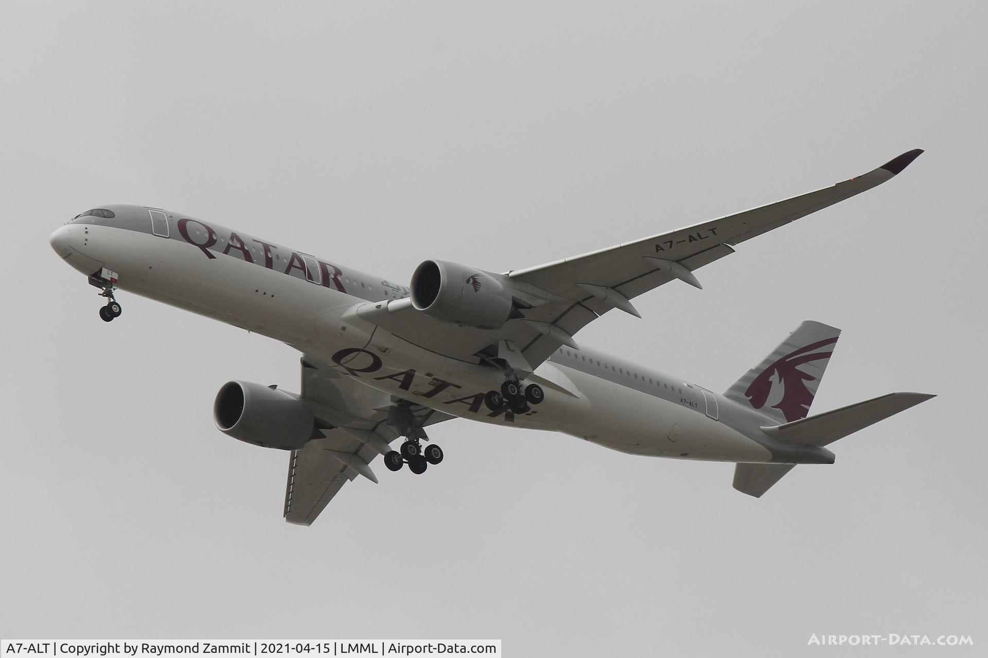 A7-ALT, 2017 Airbus A350-941 C/N 090, B787 Dreamliner A7-ALT Qatar Airways