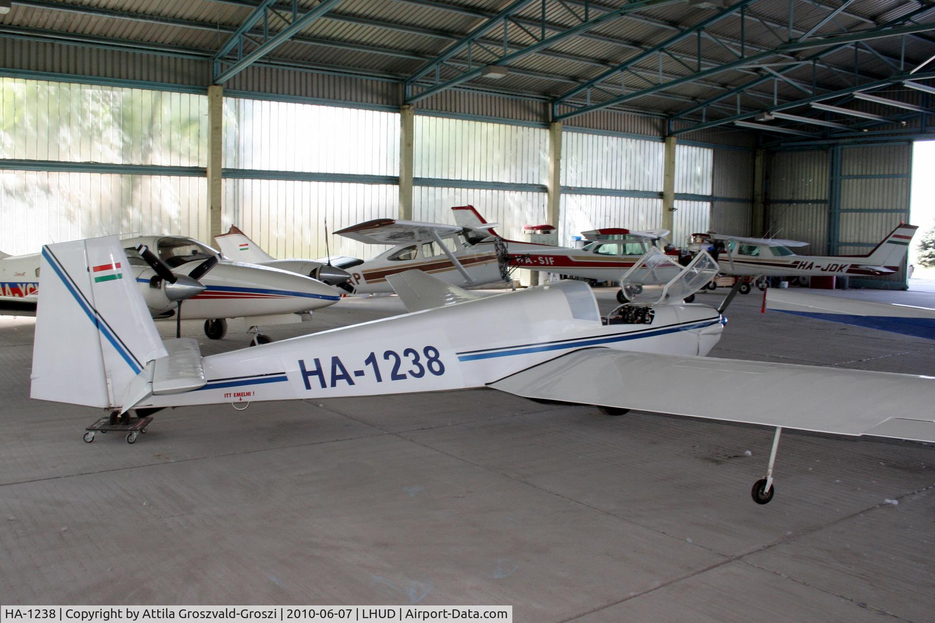 HA-1238, 1972 Scheibe SF-25C Falke C/N 4218, LHUD - Szeged Airport, Hungary