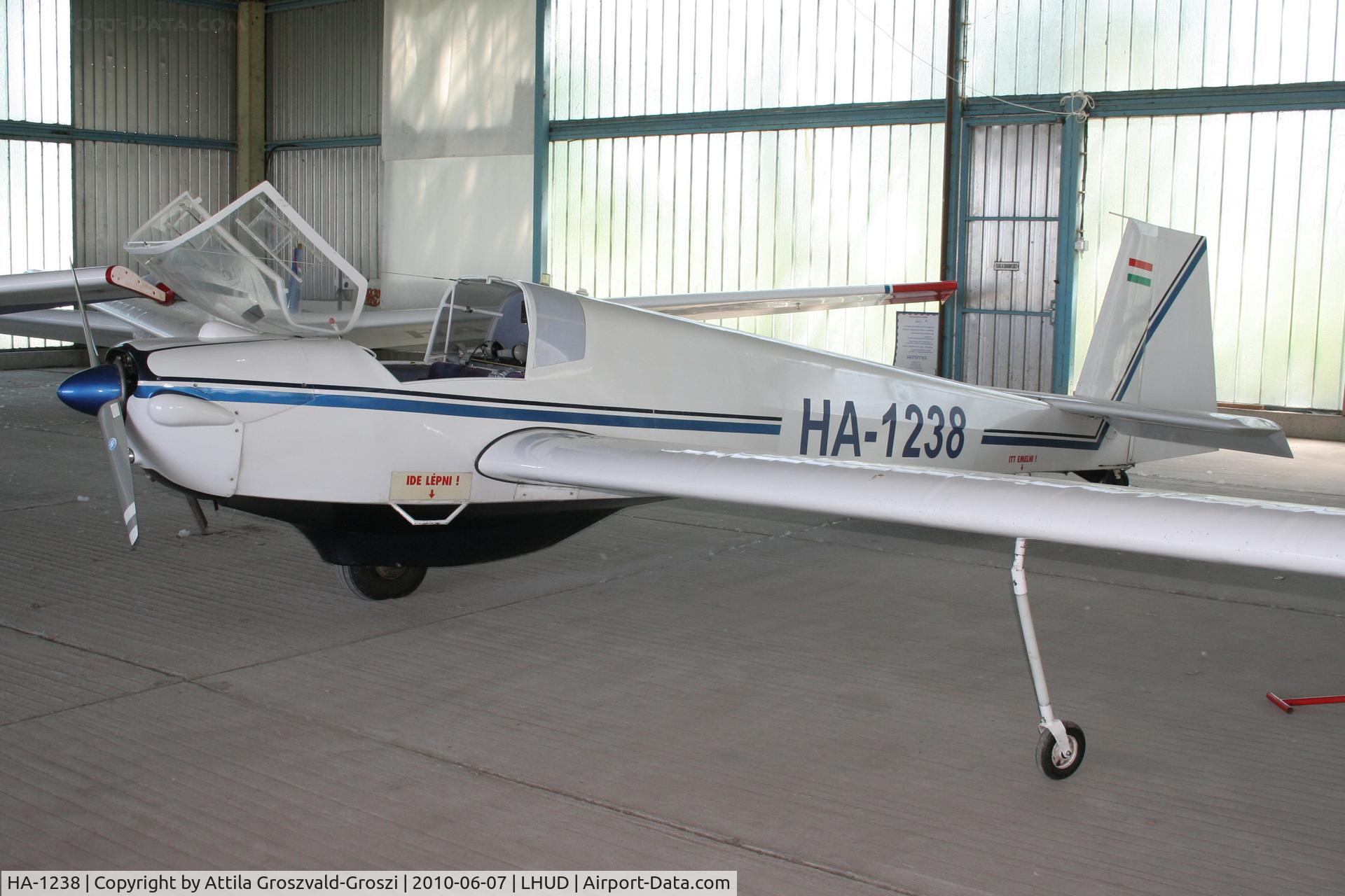 HA-1238, 1972 Scheibe SF-25C Falke C/N 4218, LHUD - Szeged Airport, Hungary