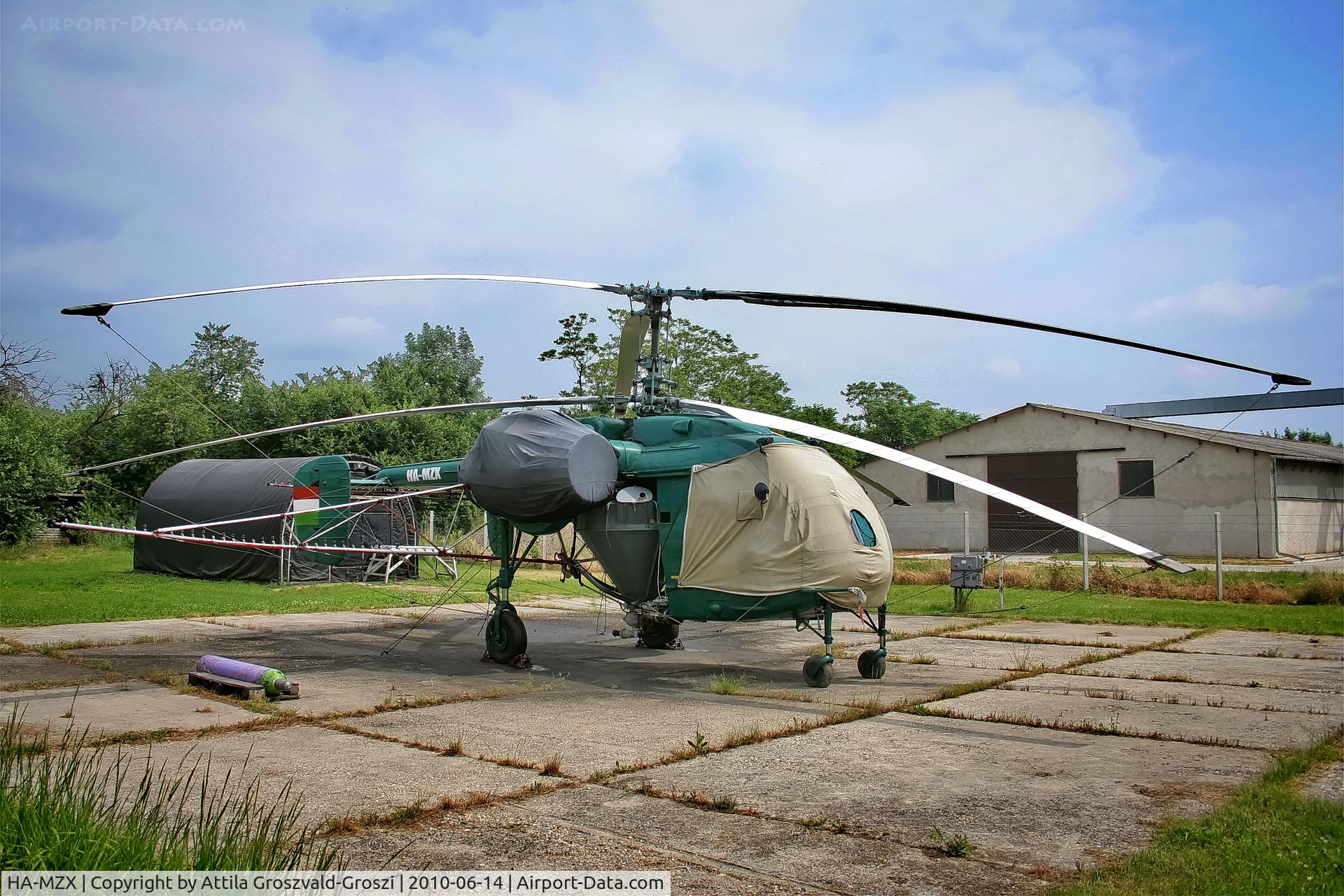 HA-MZX, 1971 Kamov Ka-26 Hoodlum C/N 7102003, Sárvár agricultural airport and take-off field, Hungary