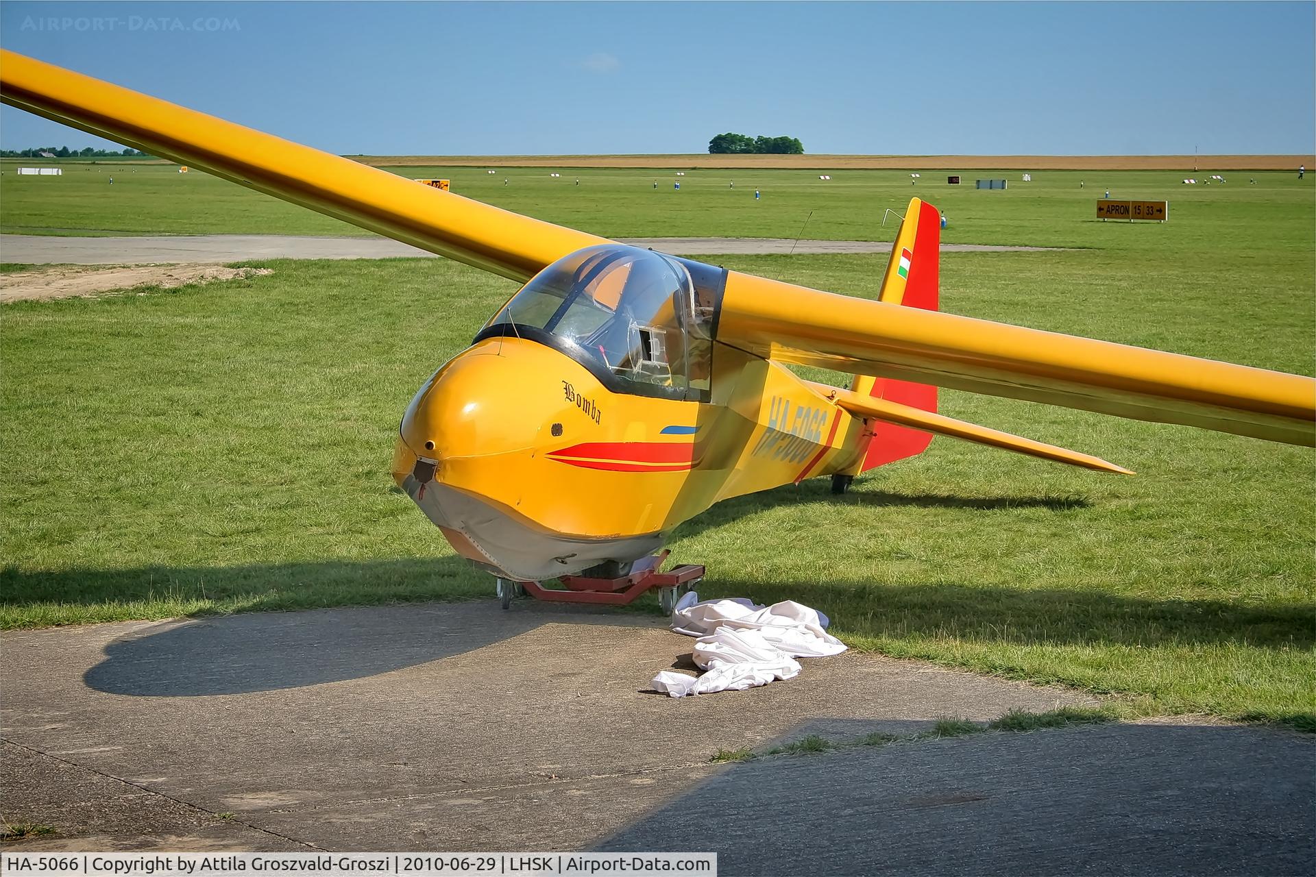 HA-5066, 1963 Schleicher Ka-7 Rhonadler C/N 7069, LHSK - Siófok-Kiliti Airport, Hungary