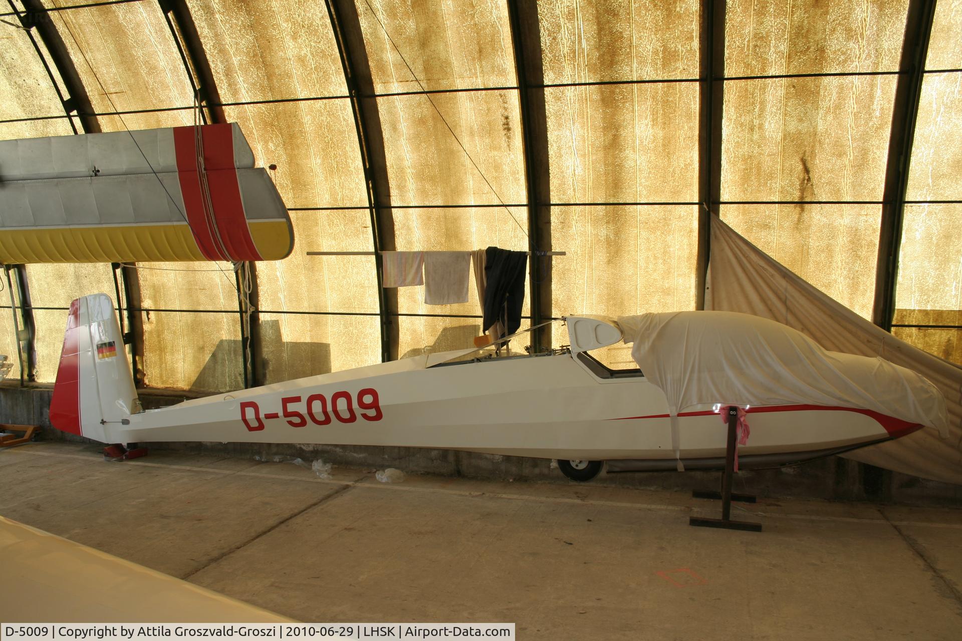 D-5009, 1965 Schleicher Ka-7 Rhonadler C/N 1239, LHSK - Siófok-Kiliti Airport, Hungary