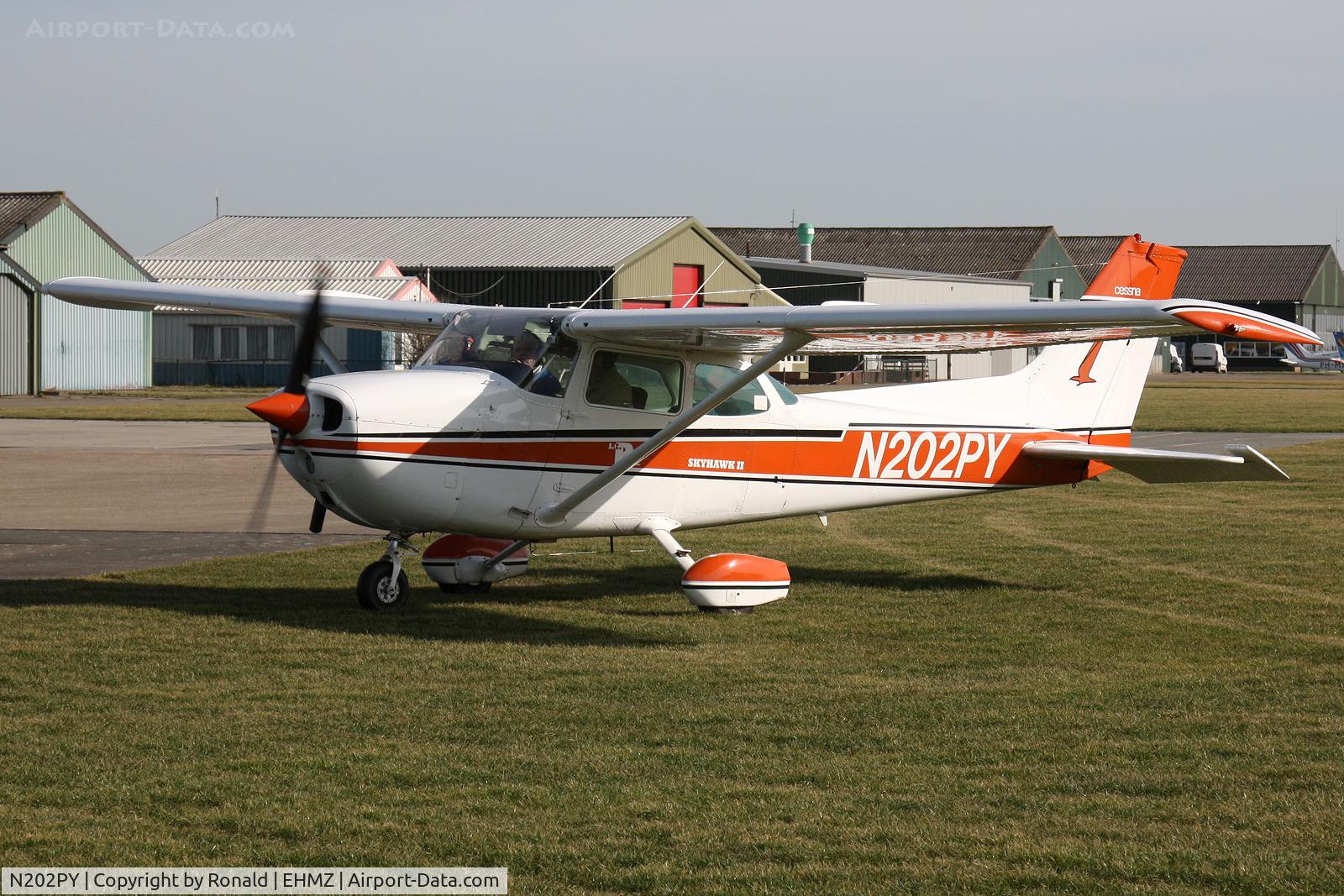 N202PY, 1978 Cessna 172N C/N 17271126, at ehmz