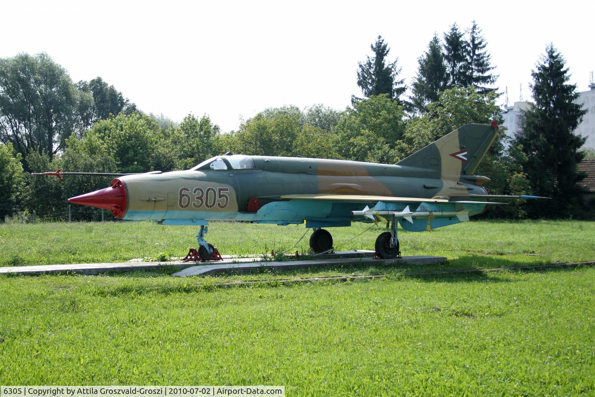 6305, Mikoyan-Gurevich MiG-21bis SAU C/N N75046305/2911, Nagyatád, Military Technical Park - Hungary