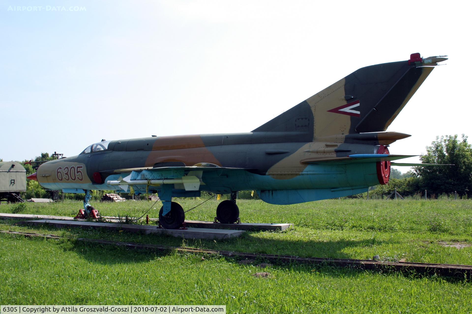 6305, Mikoyan-Gurevich MiG-21bis SAU C/N N75046305/2911, Nagyatád, Military Technical Park - Hungary