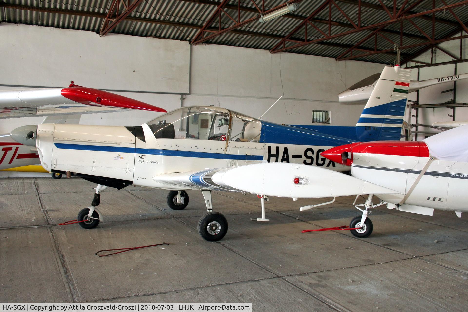 HA-SGX, 1989 Zlin Z-142 C/N 0486, LHJK - Jakabszállás Airport, Hungary