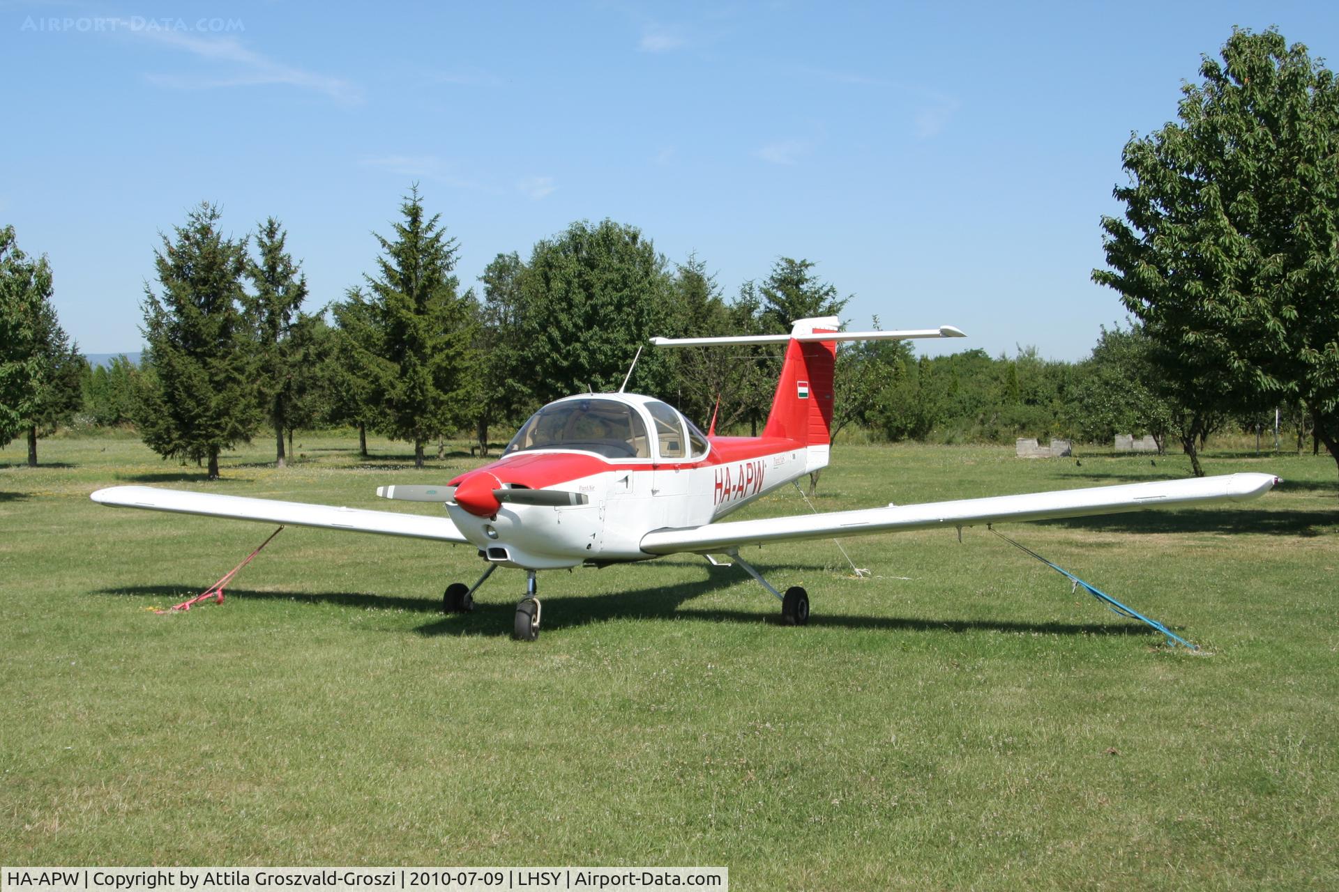 HA-APW, 1979 Piper PA-38-112 Tomahawk Tomahawk C/N 38-79A0512, LHSY - Szombathely Airport, Hungary