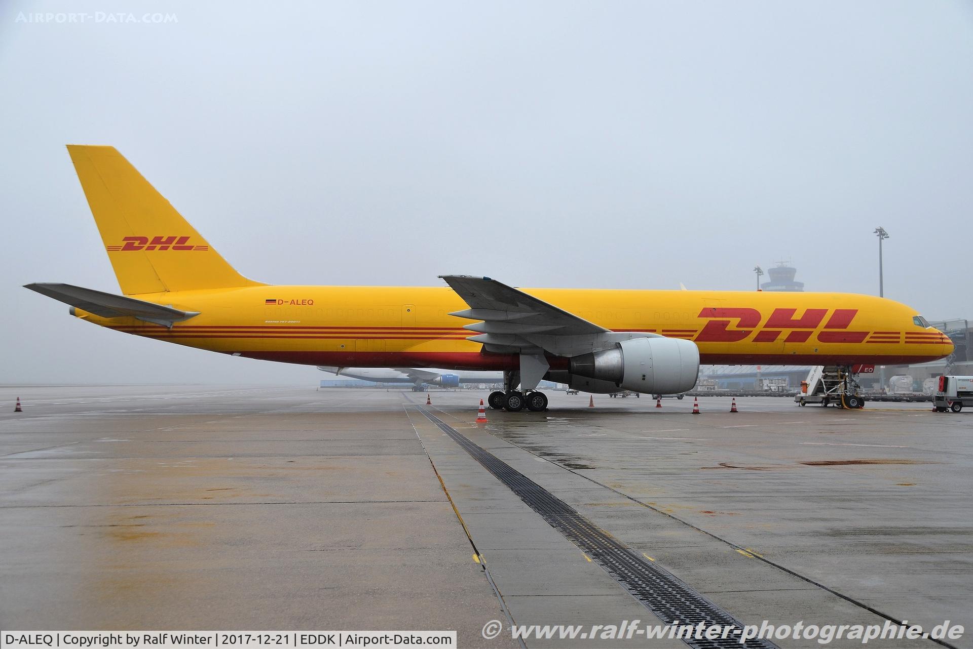 D-ALEQ, 1995 Boeing 757-2Q8/PCF C/N 26332, Boeing 757-2Q8PCF - QY BCS EAT Leipzig DHL - 26332 - D-ALEQ - 21.12.2017 - CGN