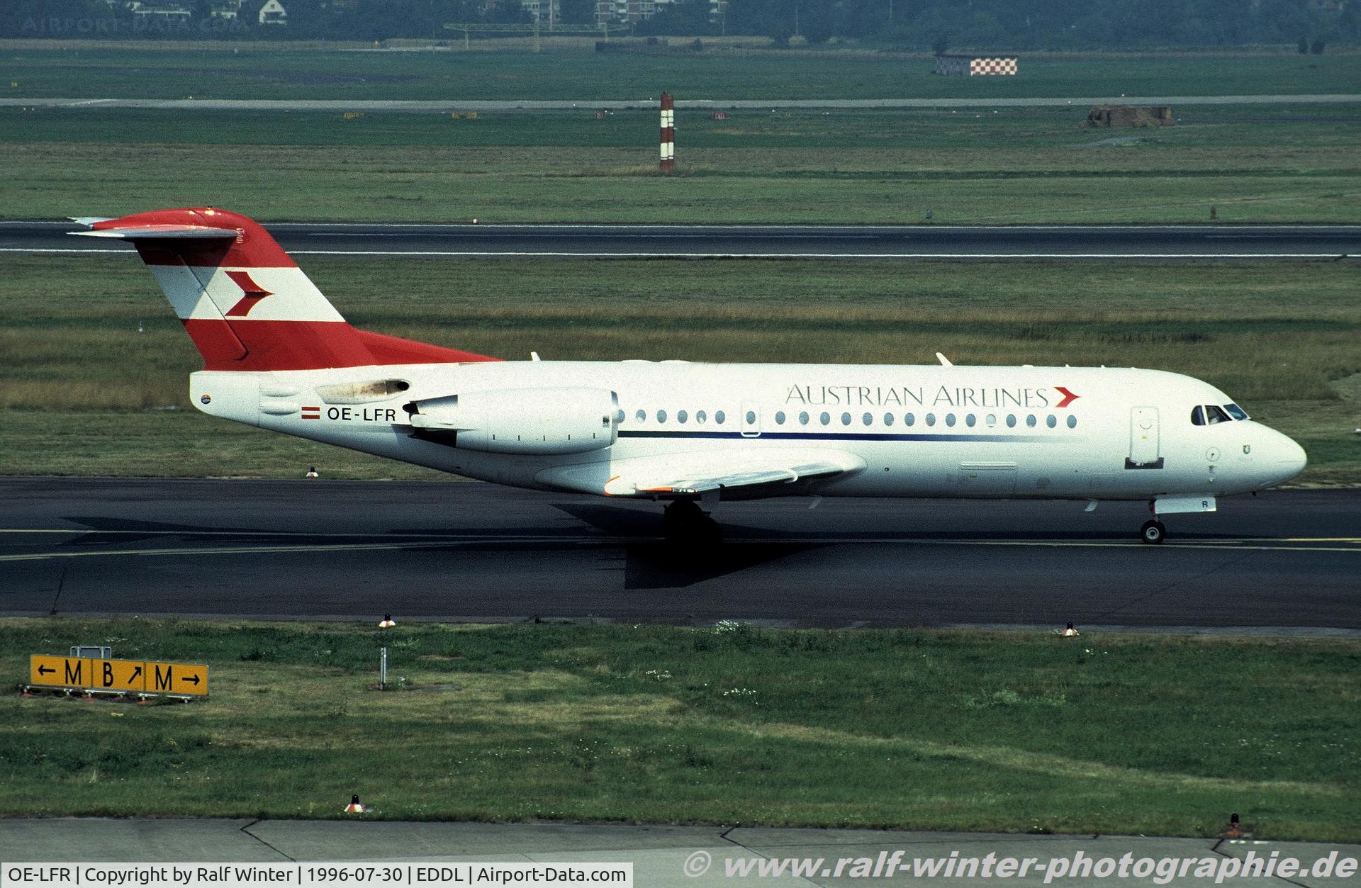 OE-LFR, 1996 Fokker 70 (F-28-0070) C/N 11572, Fokker 70 F28-0070 - OS AUA Austrian Airlines 'Steyr' - 11572 - OE-LFR - 30.07.1996 - DUS