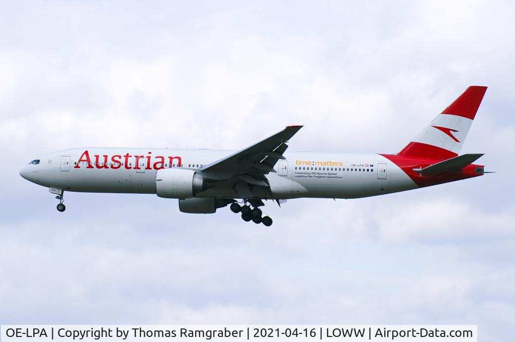OE-LPA, 1997 Boeing 777-2Z9/ER C/N 28698, Austrian Airlines Boeing 777-200ER