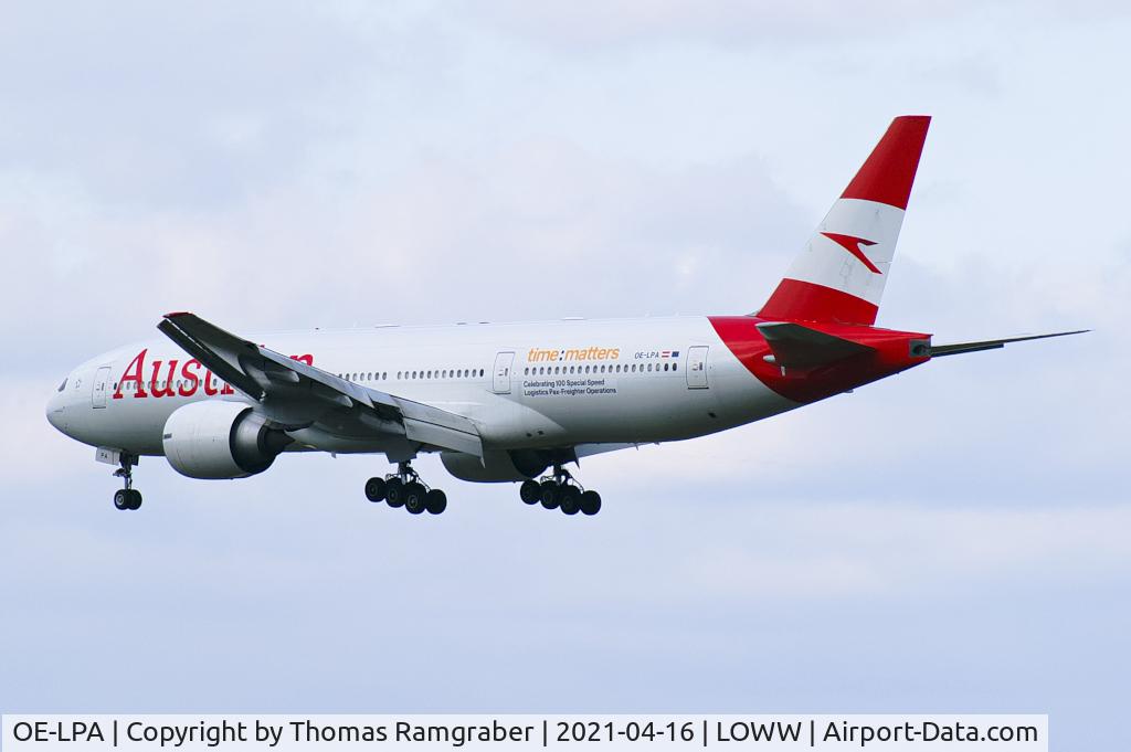 OE-LPA, 1997 Boeing 777-2Z9/ER C/N 28698, Austrian Airlines Boeing 777-200ER