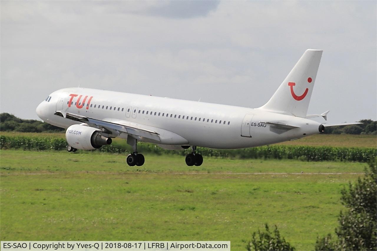 ES-SAO, 1998 Airbus A320-214 C/N 0936, Airbus A320-214, Landing rwy 25L, Brest-Bretagne airport (LFRB-BES)