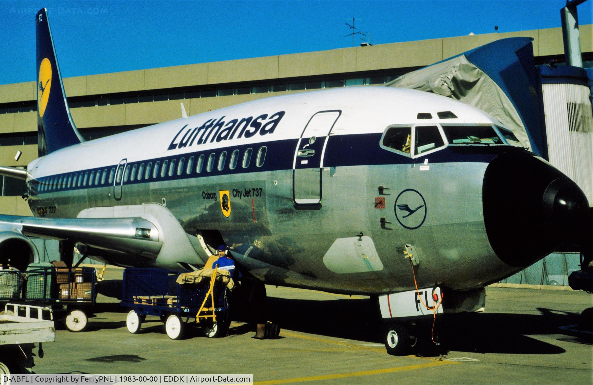 D-ABFL, 1981 Boeing 737-230 C/N 22120, Lufthansa B732 at the gate in CGN