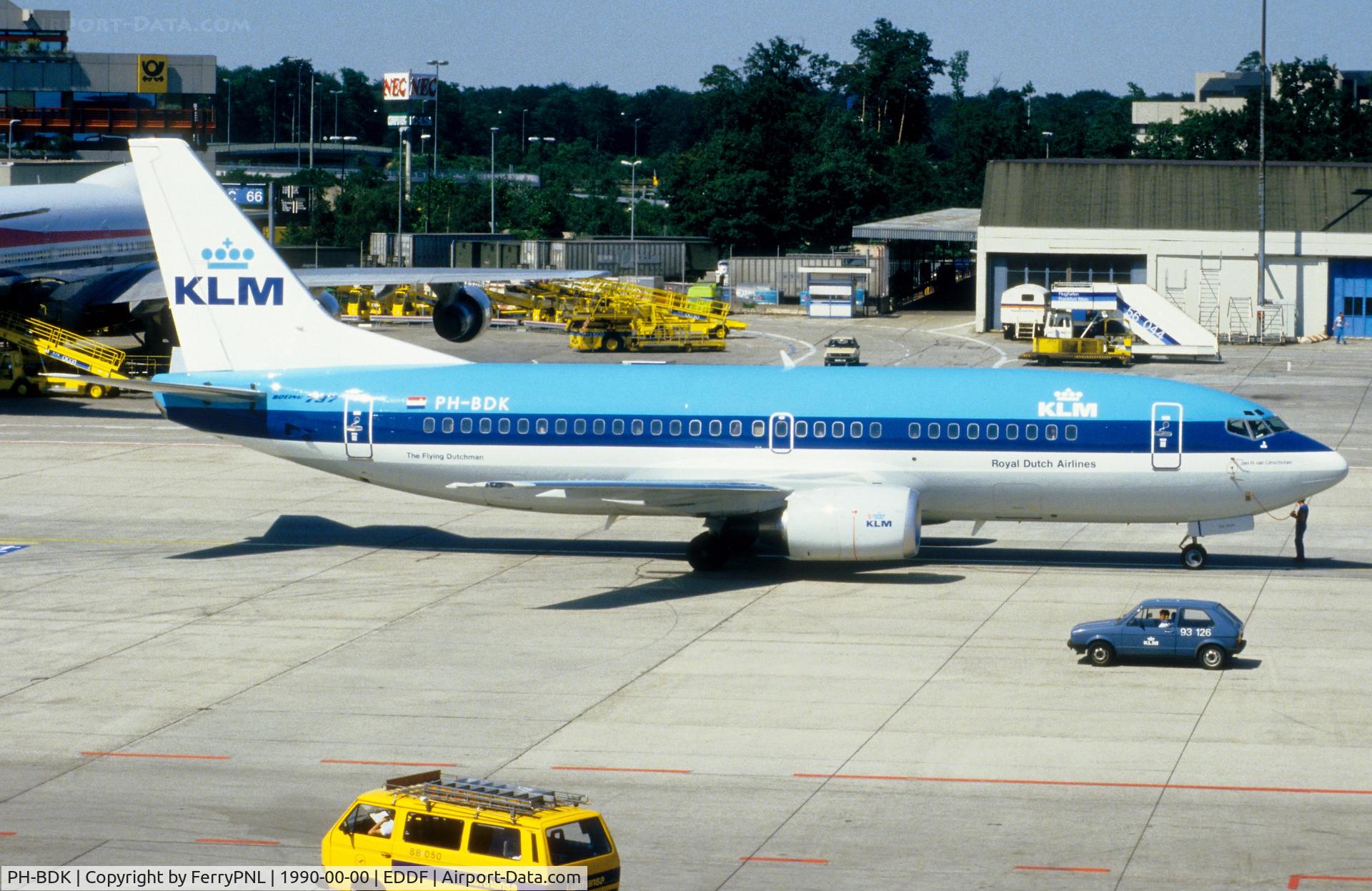 PH-BDK, Boeing 737-306 C/N 23545, KLM B733 push-back