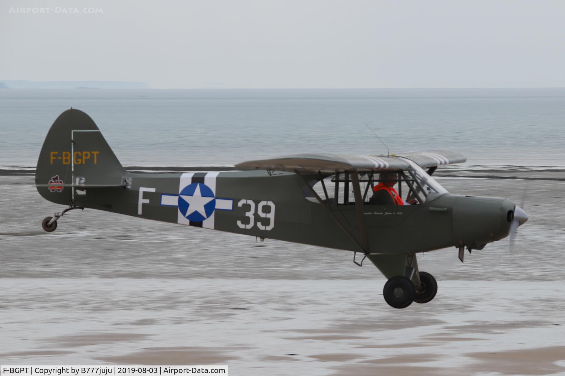 F-BGPT, 1951 Piper PA-18-125 Super Cub C/N 181137, over Jullouville