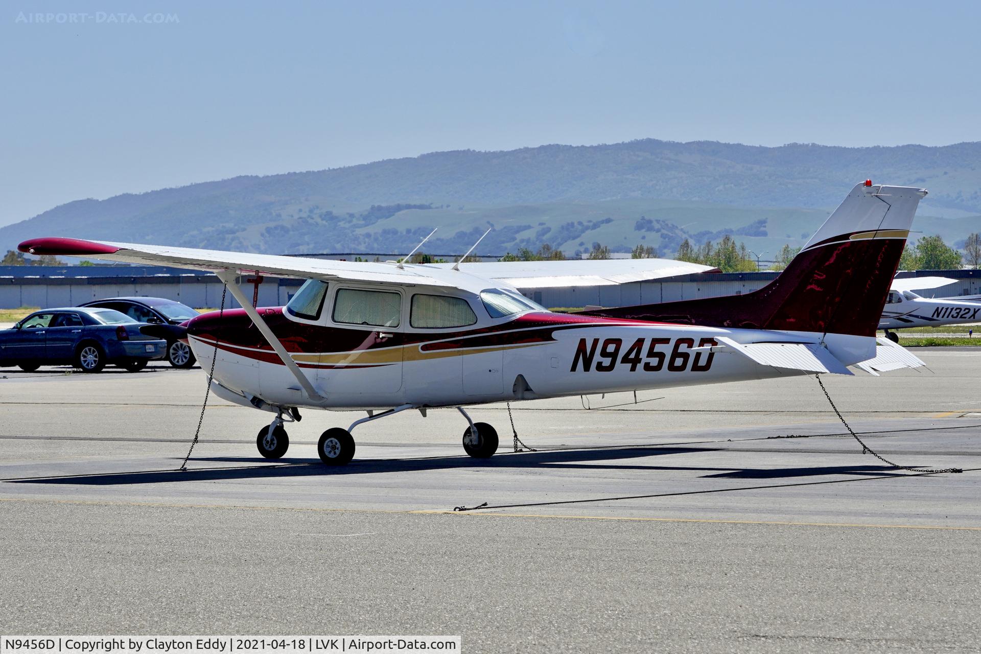 N9456D, 1984 Cessna 172RG Cutlass RG C/N 172RG1171, Livermore Airport California 2021.