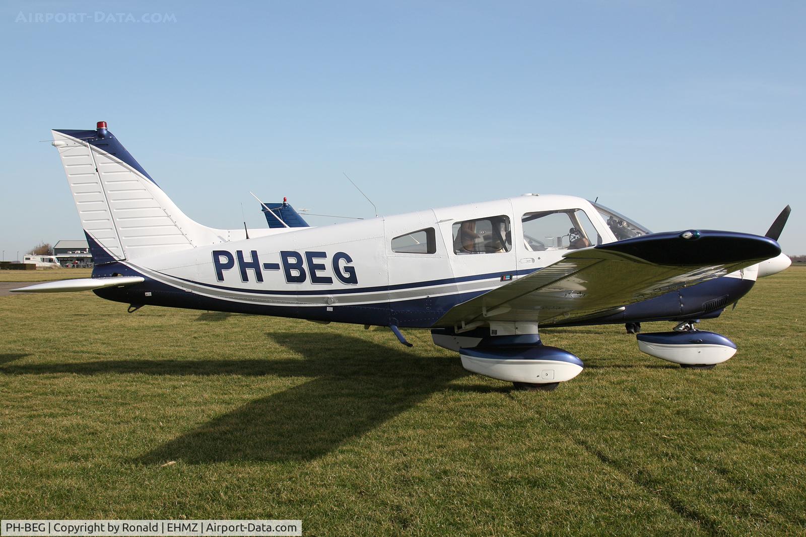 PH-BEG, 1978 Piper PA-28-181 Cherokee Archer II C/N 28-7890419, at ehmz