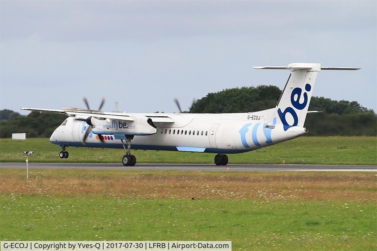 G-ECOJ, 2008 De Havilland Canada DHC-8-402Q Dash 8 C/N 4229, De Havilland Canada DHC-8-402Q Dash 8, Landing rwy 25L, Brest-Bretagne airport (LFRB-BES)
