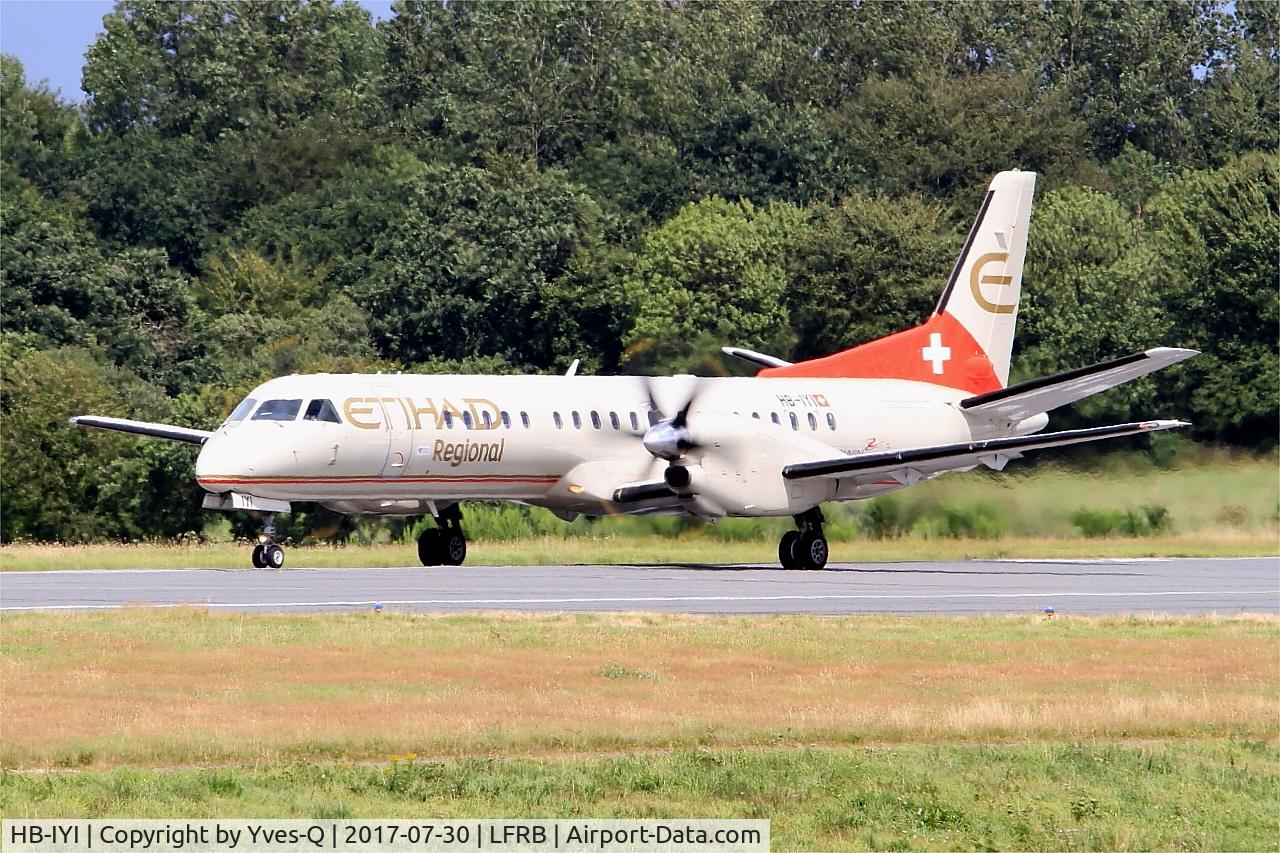 HB-IYI, 1995 Saab 2000 C/N 2000-016, Saab 2000, Ready to take off rwy 25L, Brest-Bretagne airport (LFRB-BES)