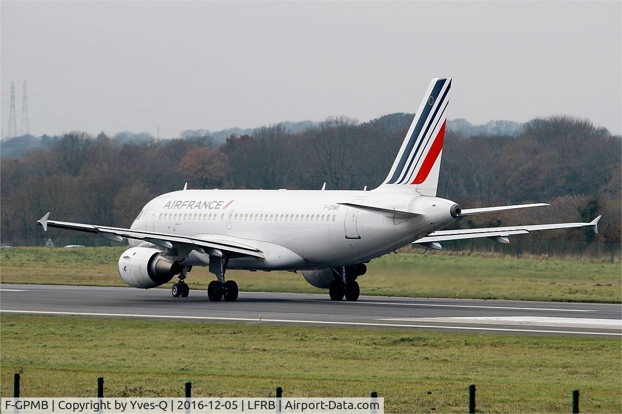 F-GPMB, 1996 Airbus A319-113 C/N 600, Airbus A319-113, Taxiing to holding point rwy 07R, Brest-Bretagne airport (LFRB-BES)