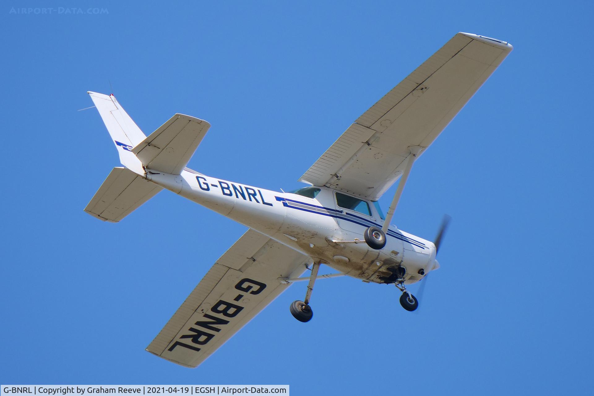 G-BNRL, 1984 Cessna 152 C/N 152-84250, Departing from Norwich.