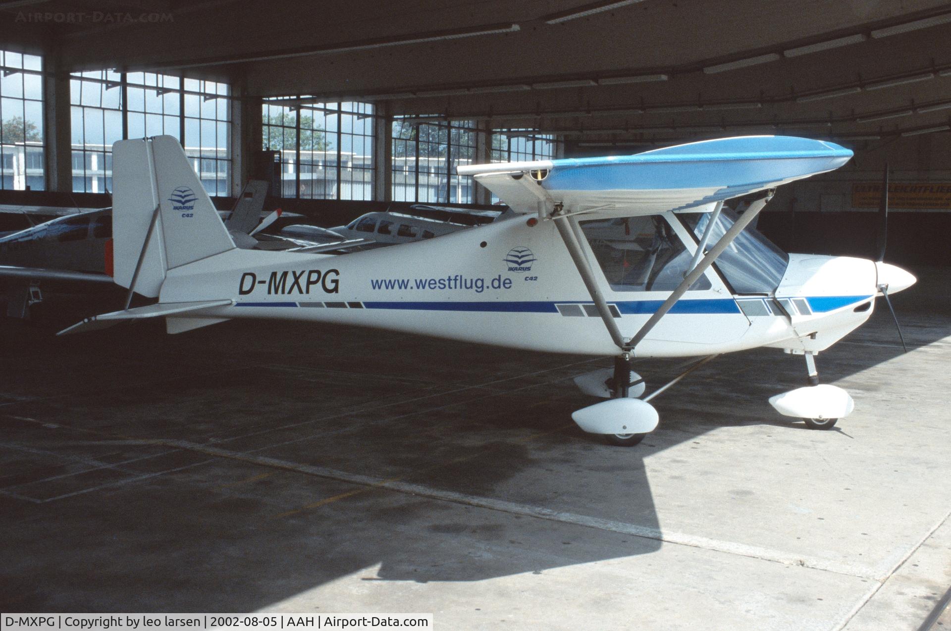 D-MXPG, Comco Ikaros C-42 C/N not found, Aarchen 5.8.2002