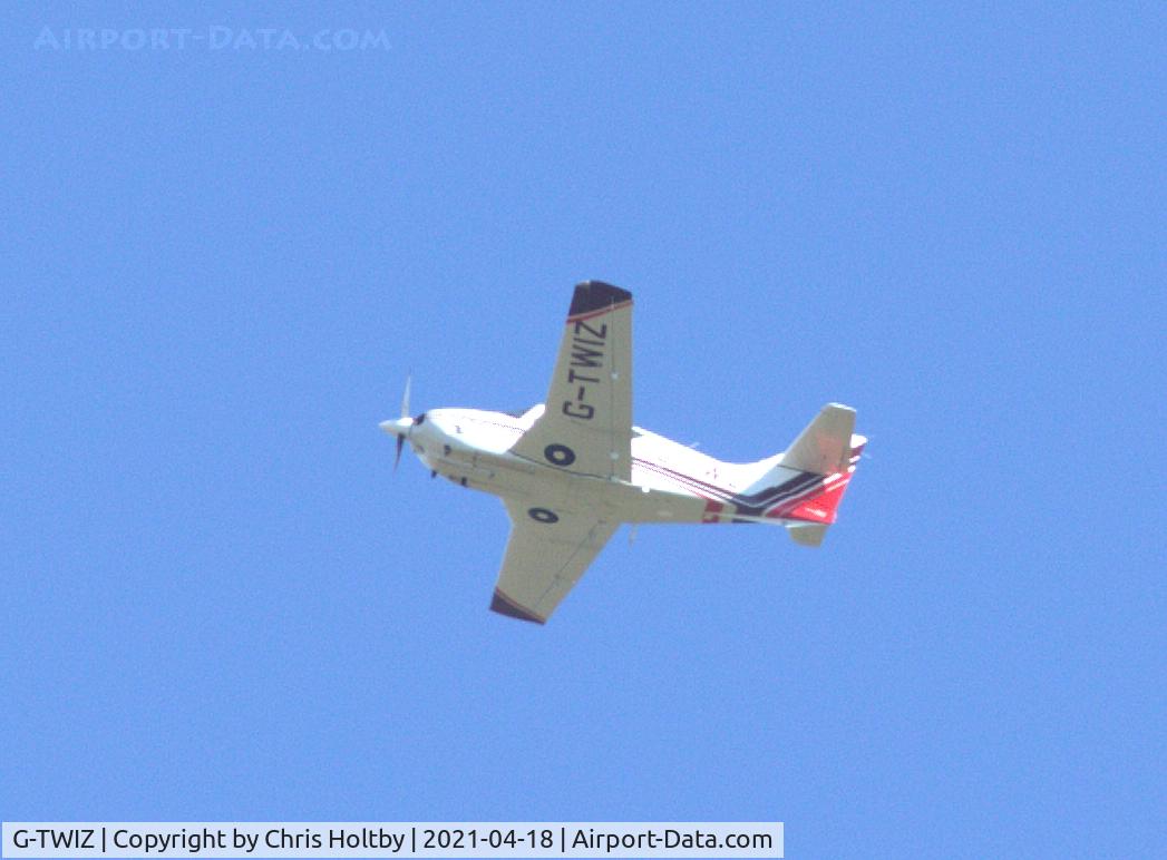 G-TWIZ, 1978 Rockwell Commander 114 C/N 14375, Over Potters Bar, Herts privately owned in Canterbury, Kent