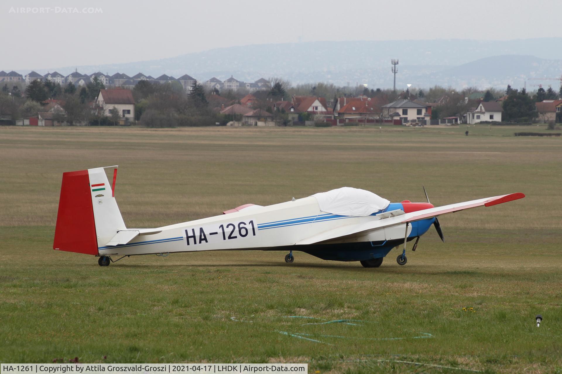 HA-1261, 1972 Scheibe SF-25C Falke C/N 4426, LHDK . Dunakeszi Airport, Hungary