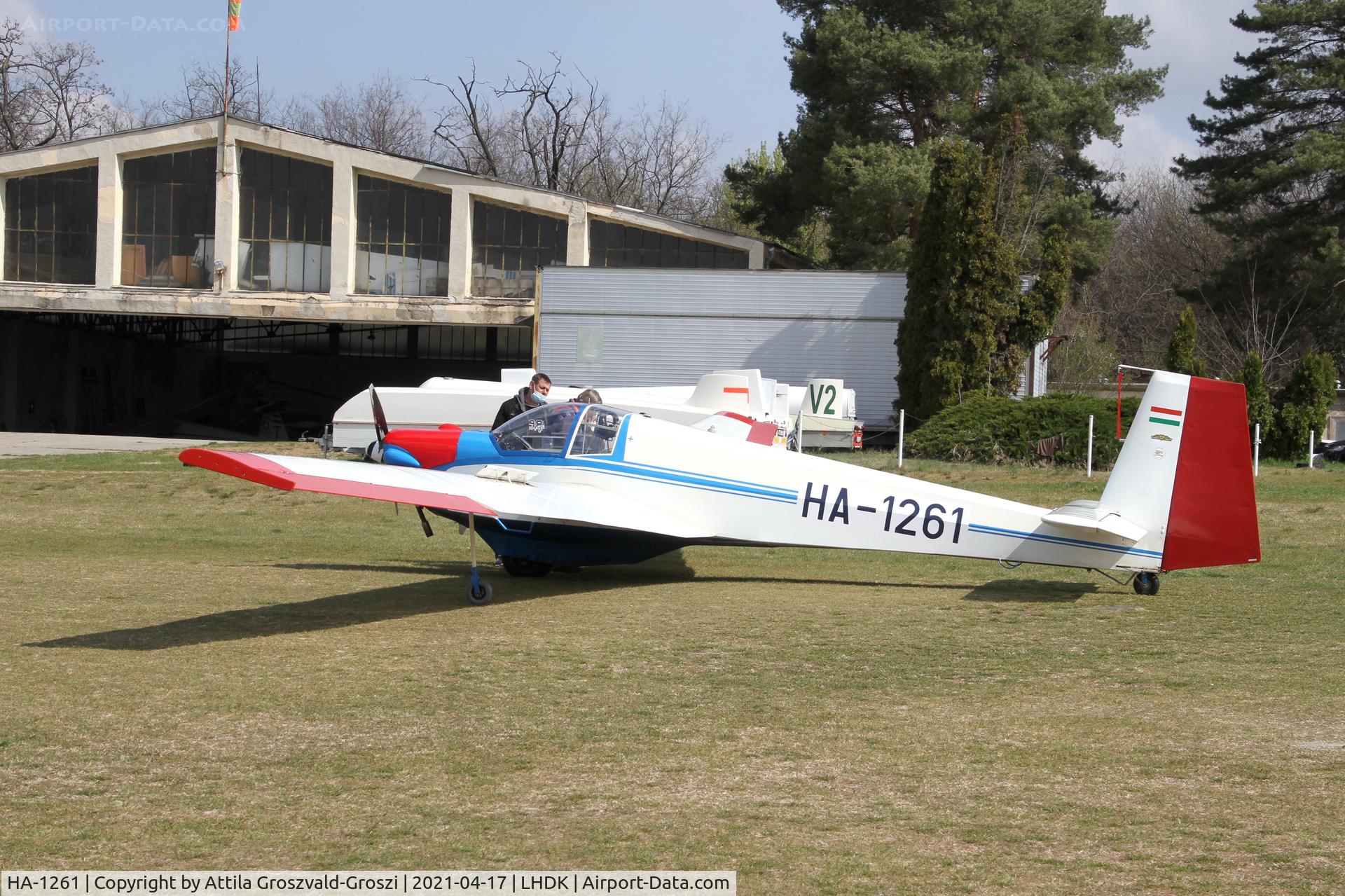 HA-1261, 1972 Scheibe SF-25C Falke C/N 4426, LHDK . Dunakeszi Airport, Hungary