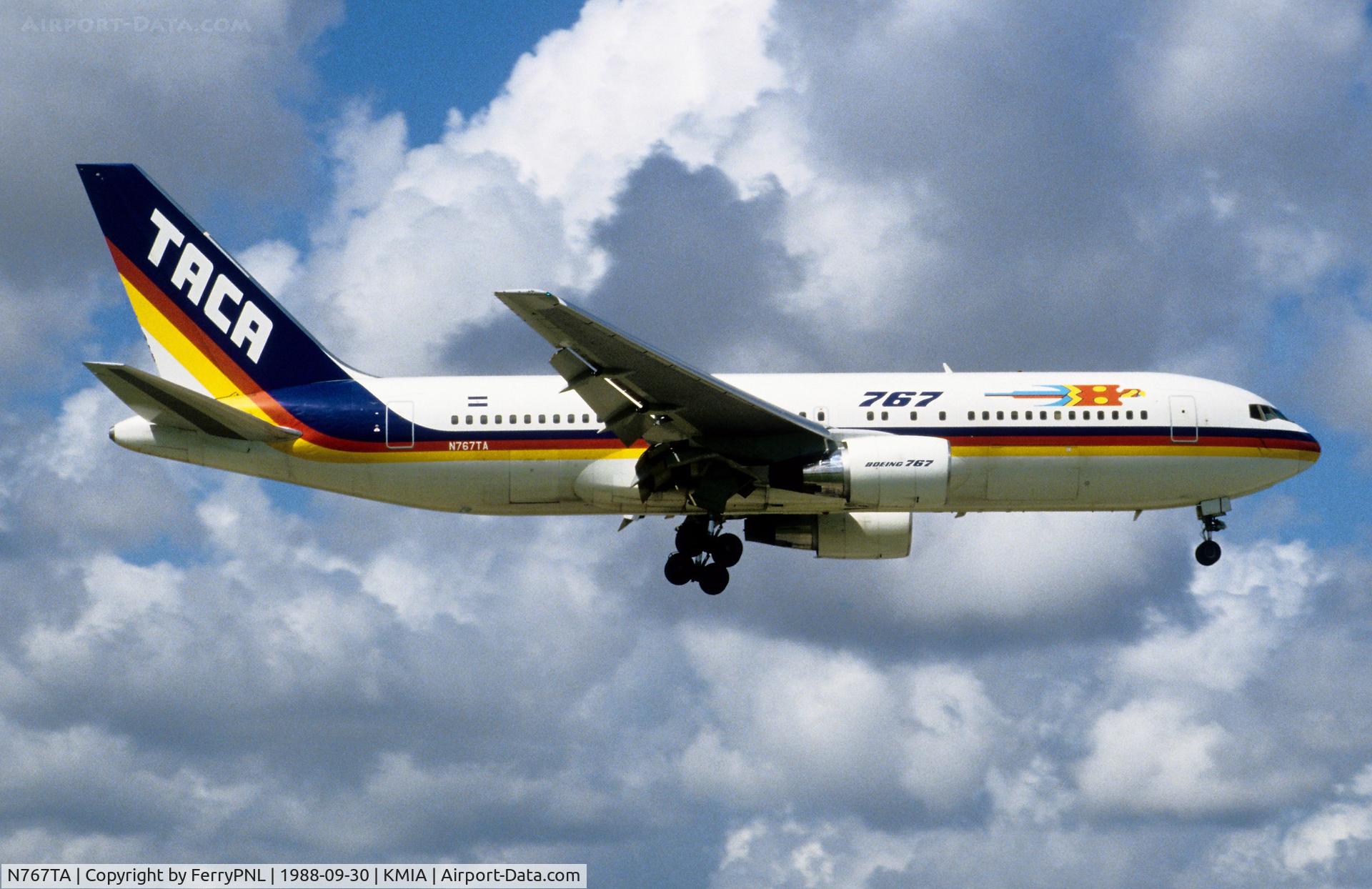 N767TA, 1986 Boeing 767-2S1 C/N 23494, Landing of TACA B762