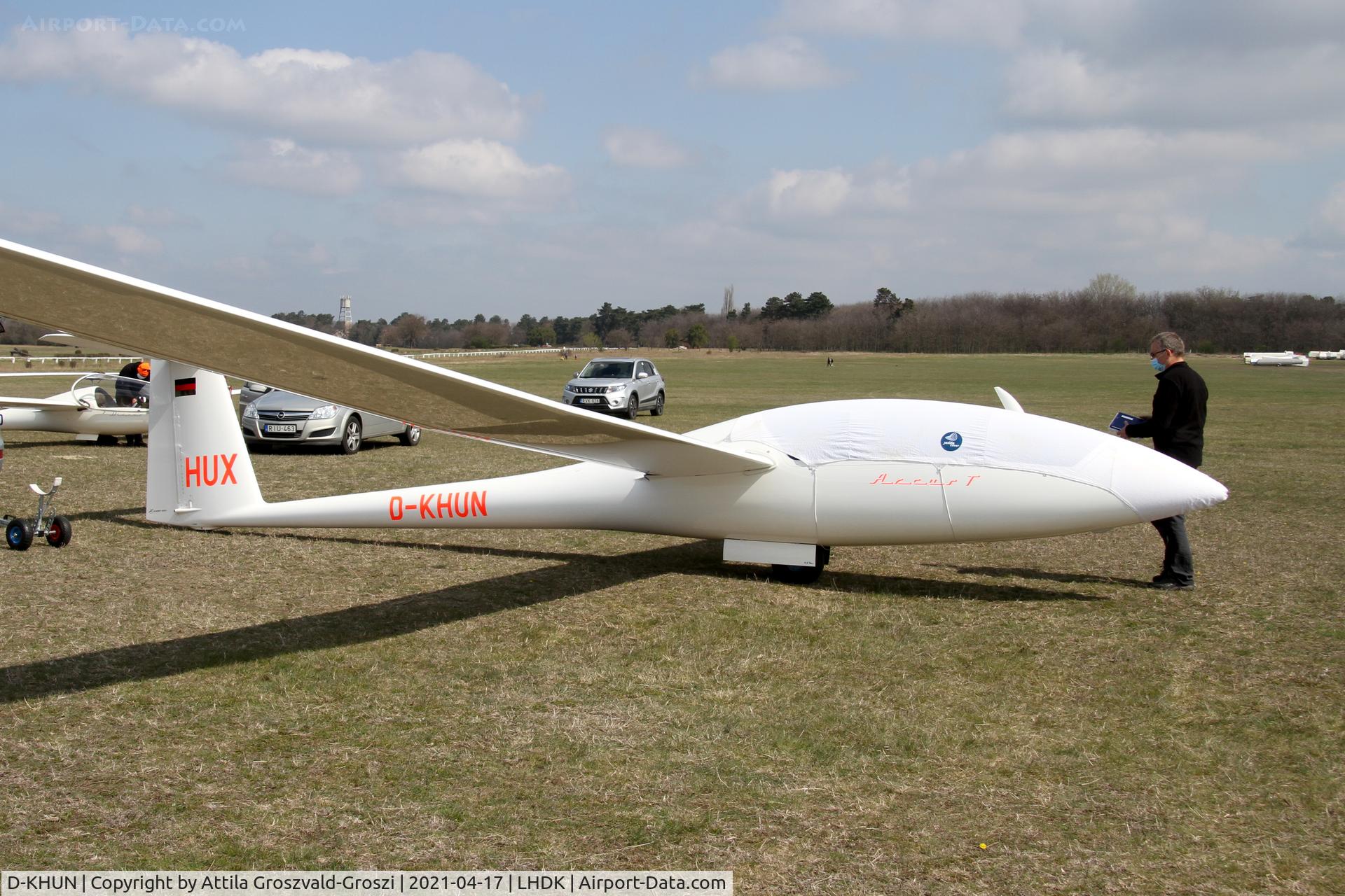 D-KHUN, 2018 Schempp-Hirth Arcus T C/N 84, LHDK . Dunakeszi Airport, Hungary