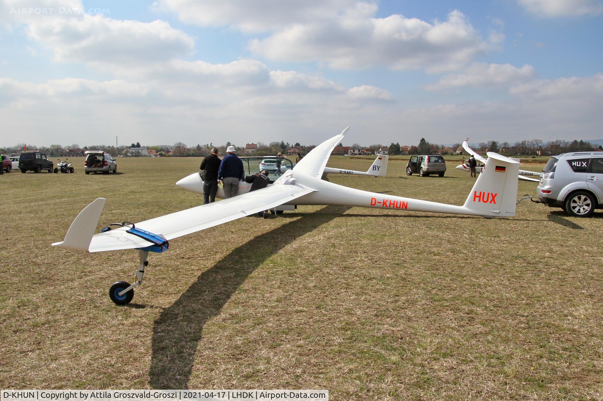 D-KHUN, 2018 Schempp-Hirth Arcus T C/N 84, LHDK . Dunakeszi Airport, Hungary