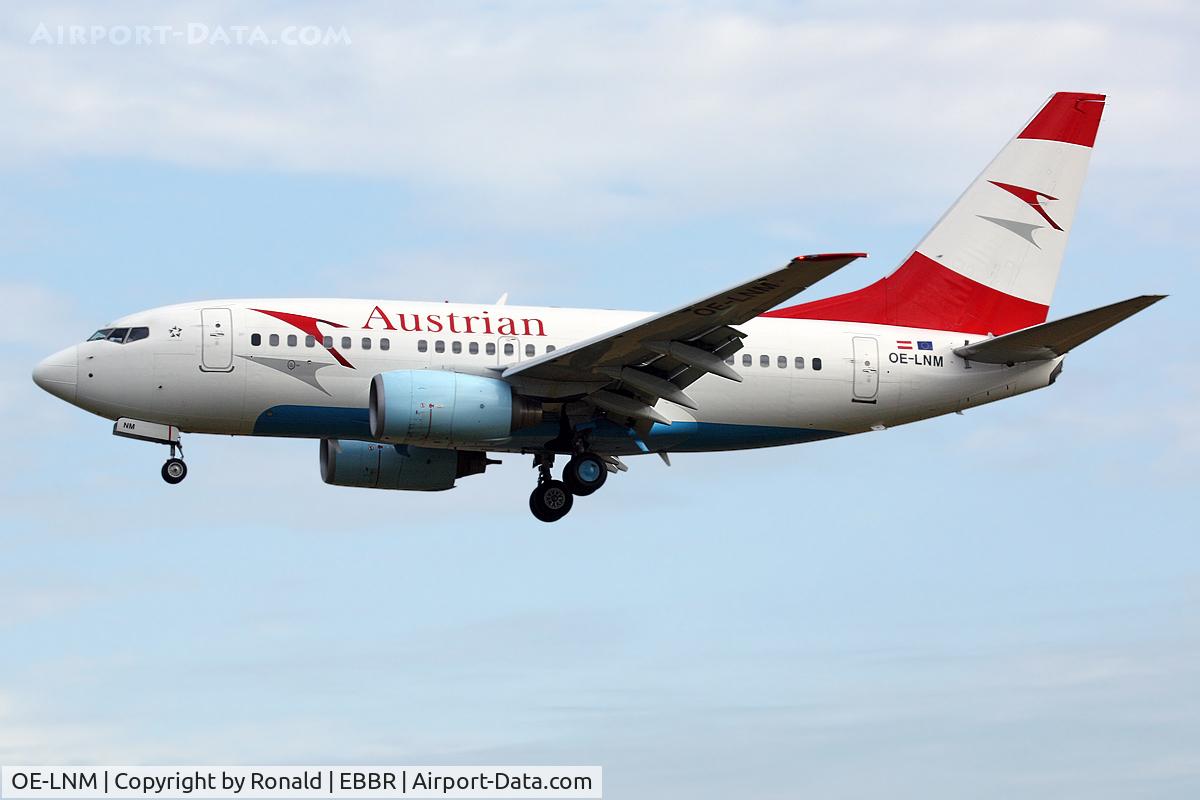 OE-LNM, 2000 Boeing 737-6Z9 C/N 30138, at bru