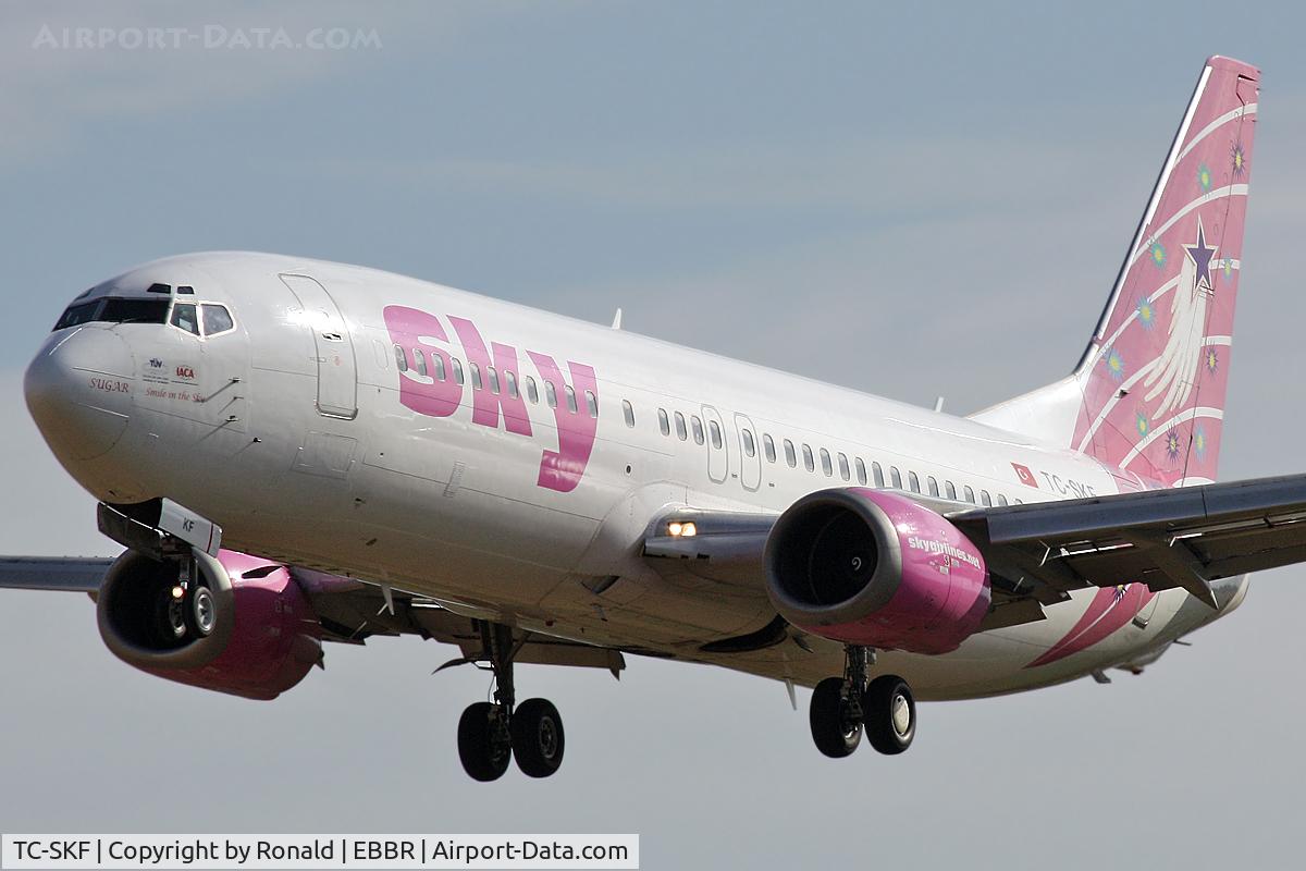 TC-SKF, 1993 Boeing 737-4Q8 C/N 26291/2513, at bru